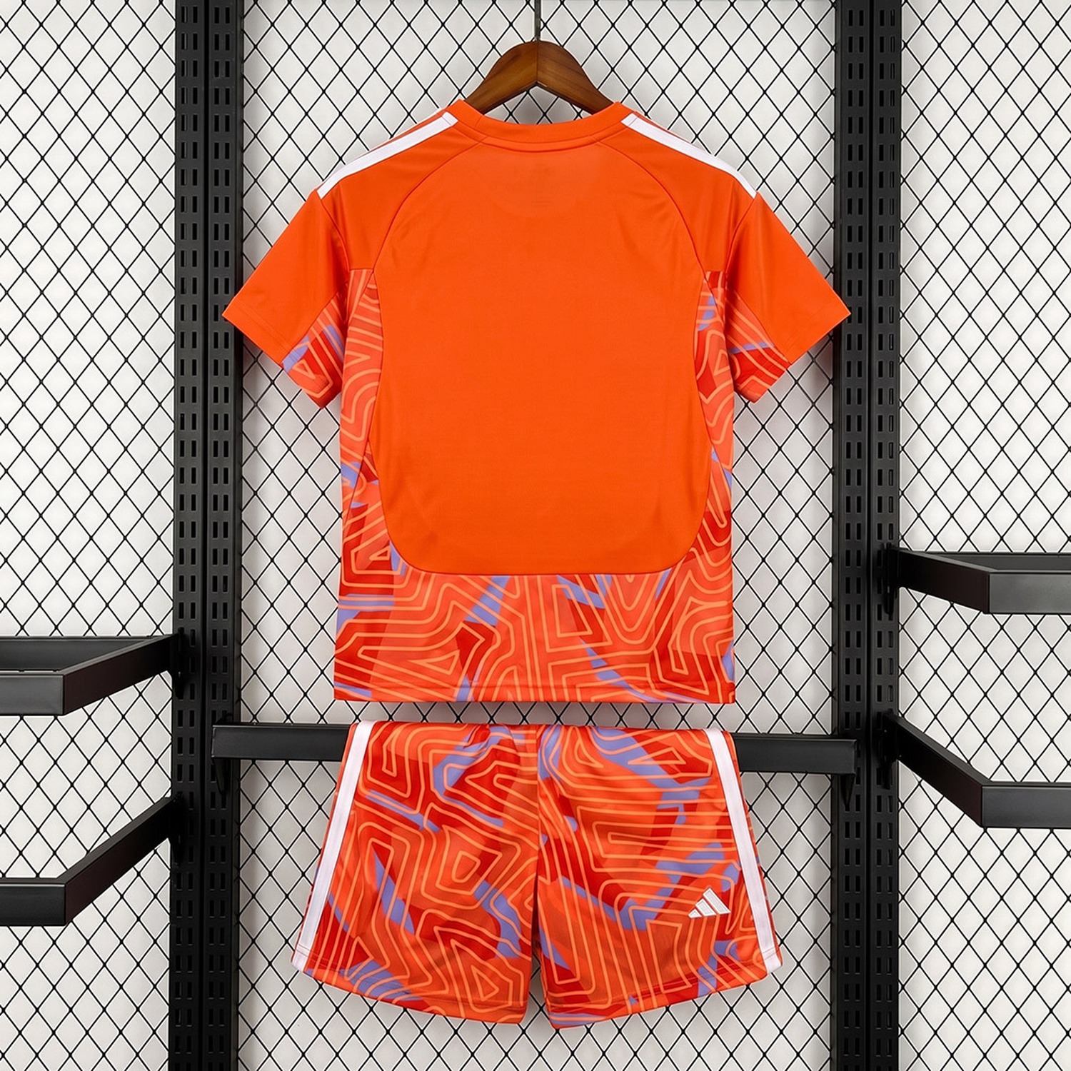 Leeds United 26-27 Orange Goalkeeper Kids Kit - JerseysGala