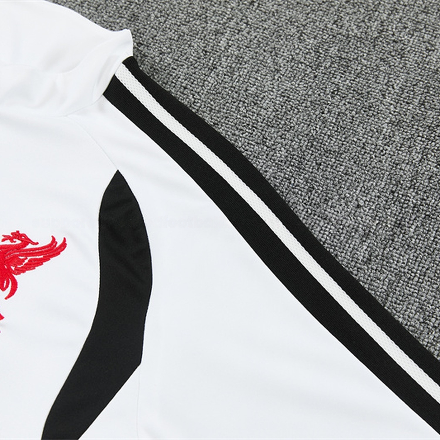 Liver.pool 26-27 Kids Long Sleeve Training Set - White Top & Black Pants - JerseysGala