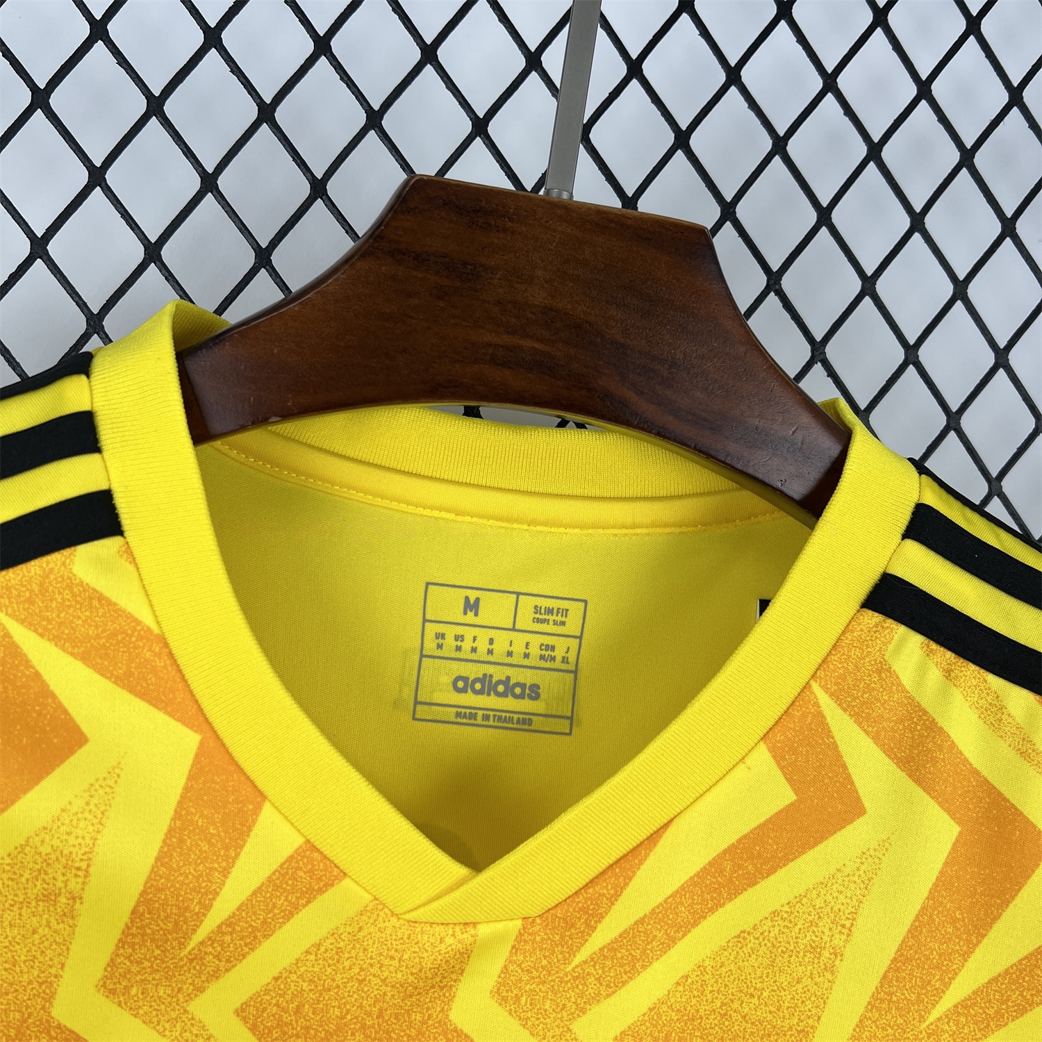 Retro Benfica 2022-23 Away Jersey - JerseysGala