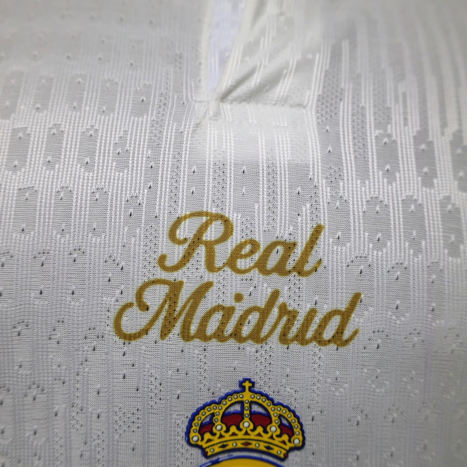 Real Madrid 26-27 White Gold Special Jersey - Player Version - JerseysGala