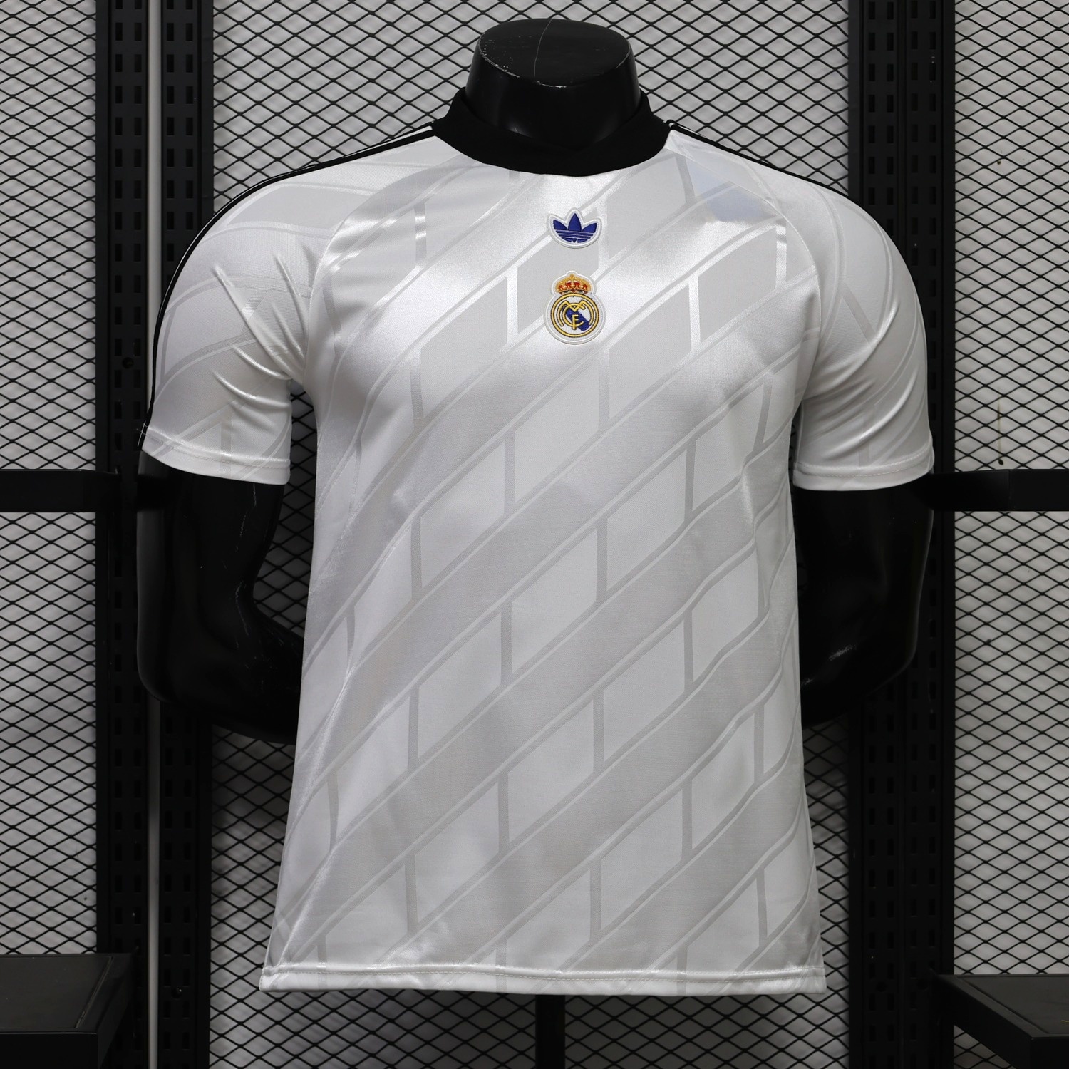 Real Madrid 26-27 White Black Retro Style Casual Jersey - Player Version - JerseysGala
