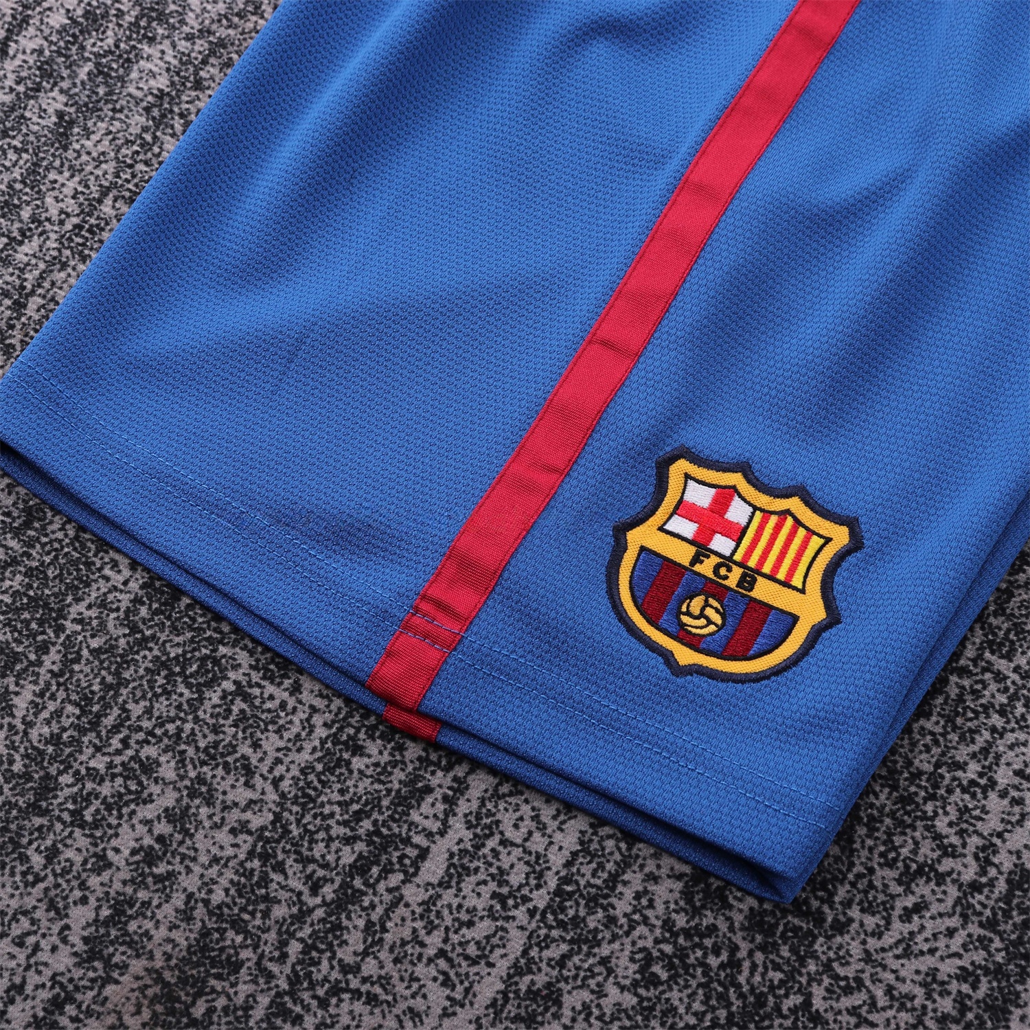 Retro Barcelona 2006-07 Home Kids Kit - JerseysGala