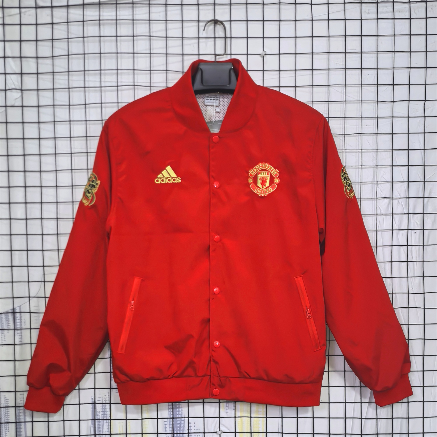 Retro Manchester United 2019-20 Red Windbreaker Jacket - JerseysGala