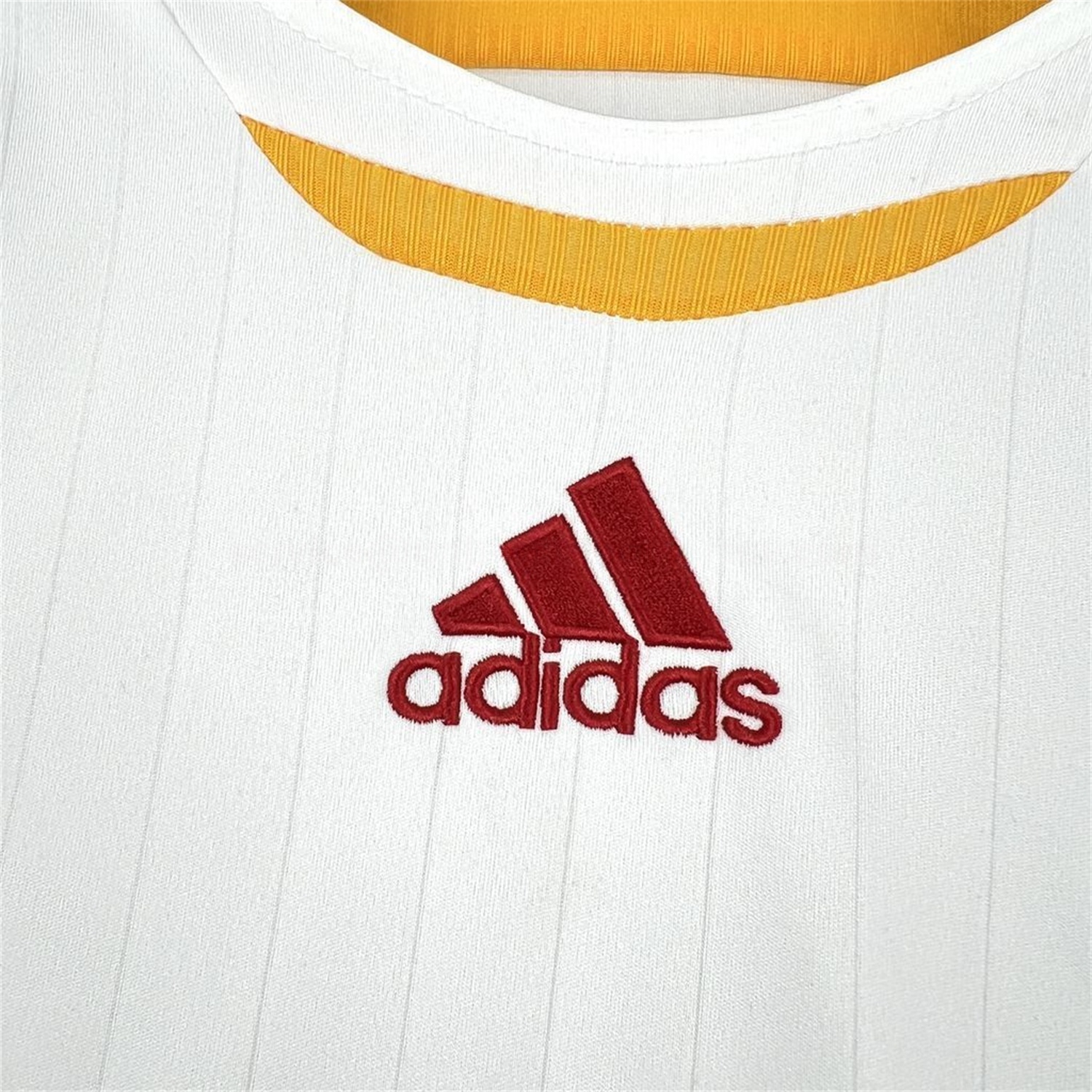Retro Spain 2006 Away Jersey - JerseysGala