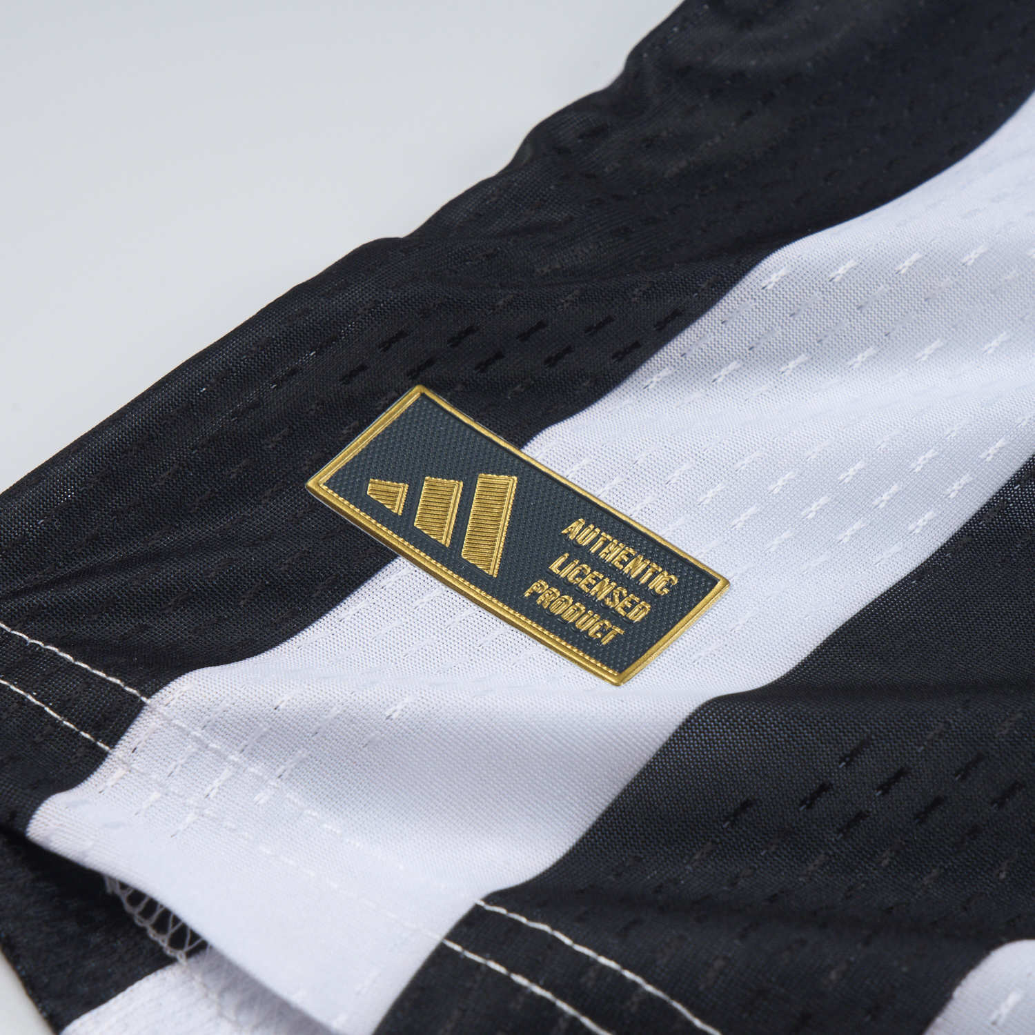 Juventus 26-27 Home With Sponsors Jersey - Player Version - JerseysGala