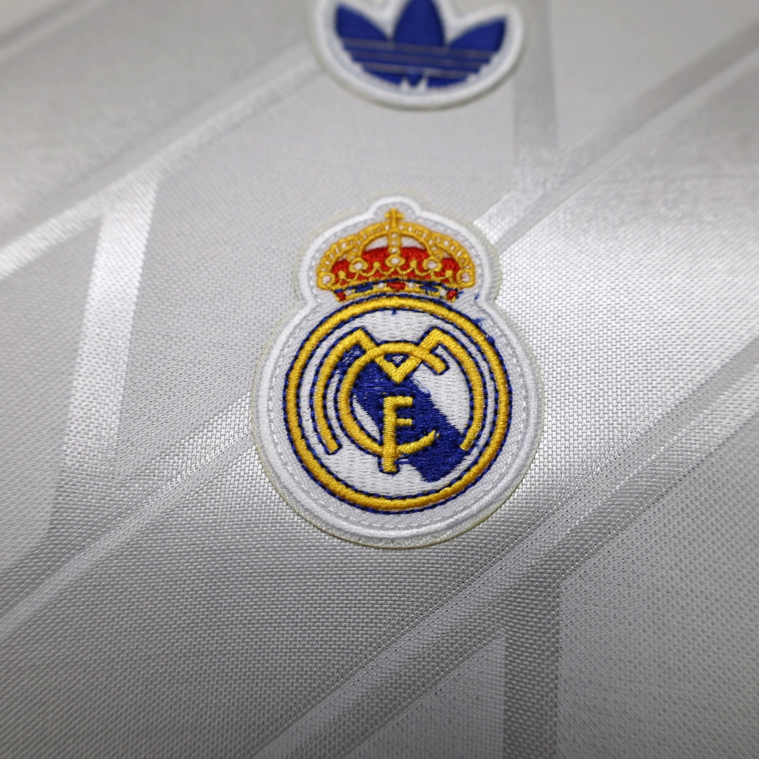 Real Madrid 26-27 White Black Retro Style Casual Jersey - Player Version - JerseysGala