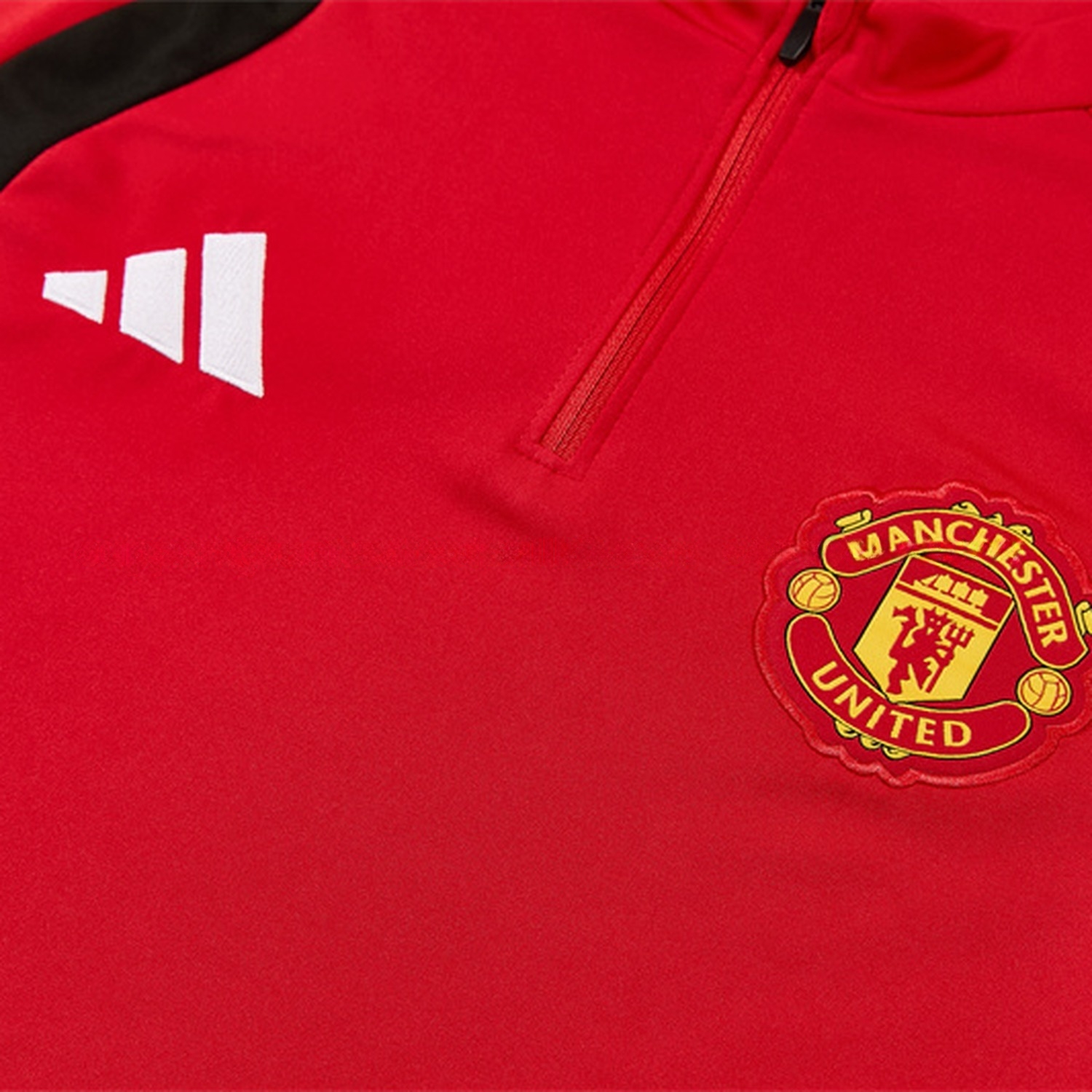Manchester United 26-27 Long Sleeve Training Set - Red Top & Black Pants - JerseysGala