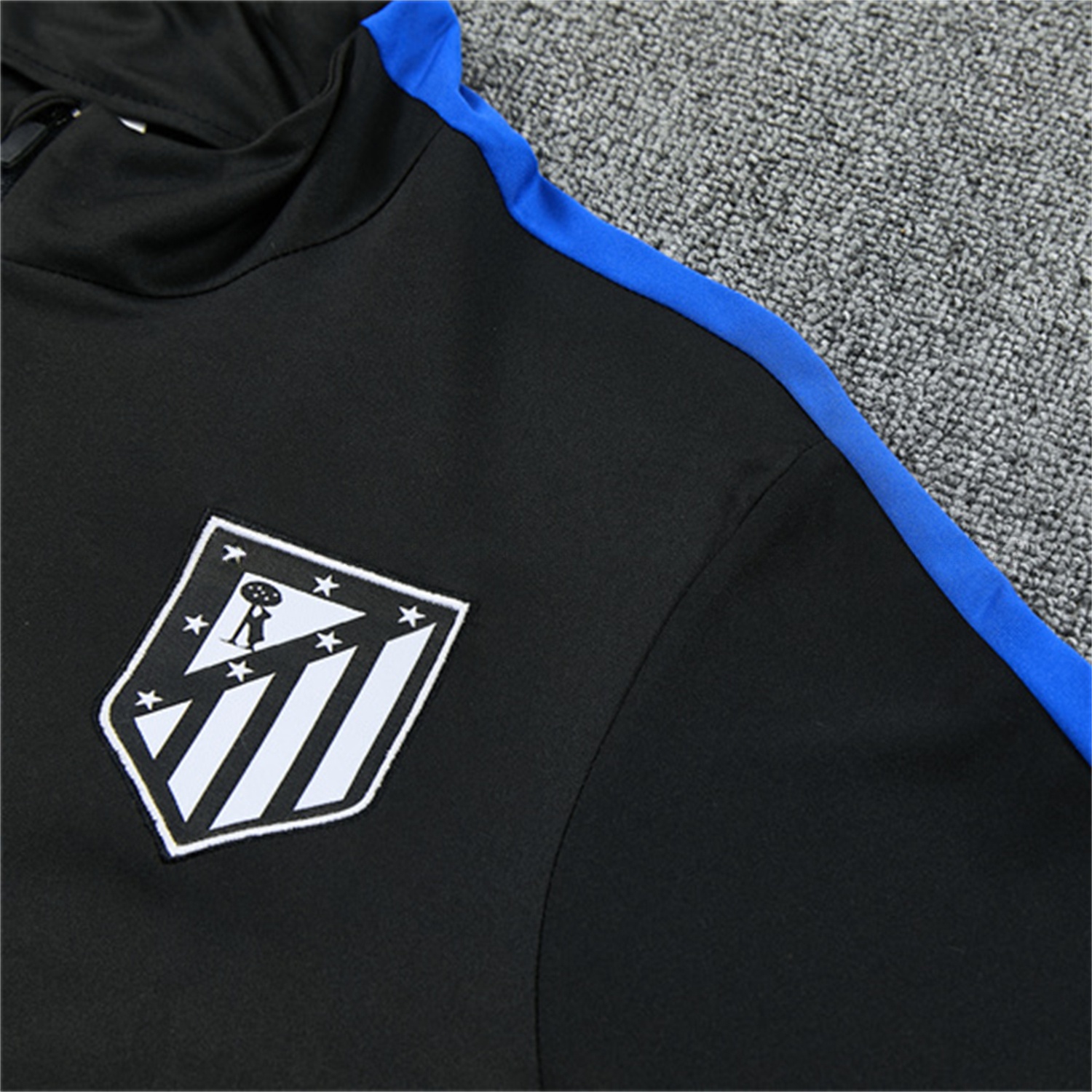 Atletico Madrid 26-27 Long Sleeve Training Set - Black Top & Black Pants - JerseysGala