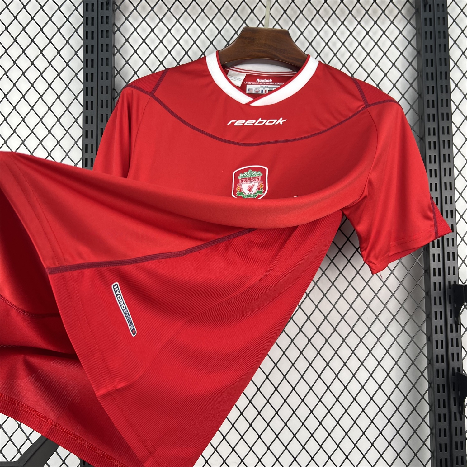 Retro Liver.pool 2002-04 Home Jersey - JerseysGala