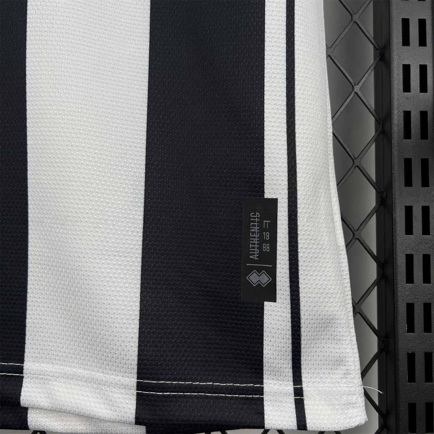 CD Castellón 25-26 Retro Style Special Jersey - Fans Version - JerseysGala