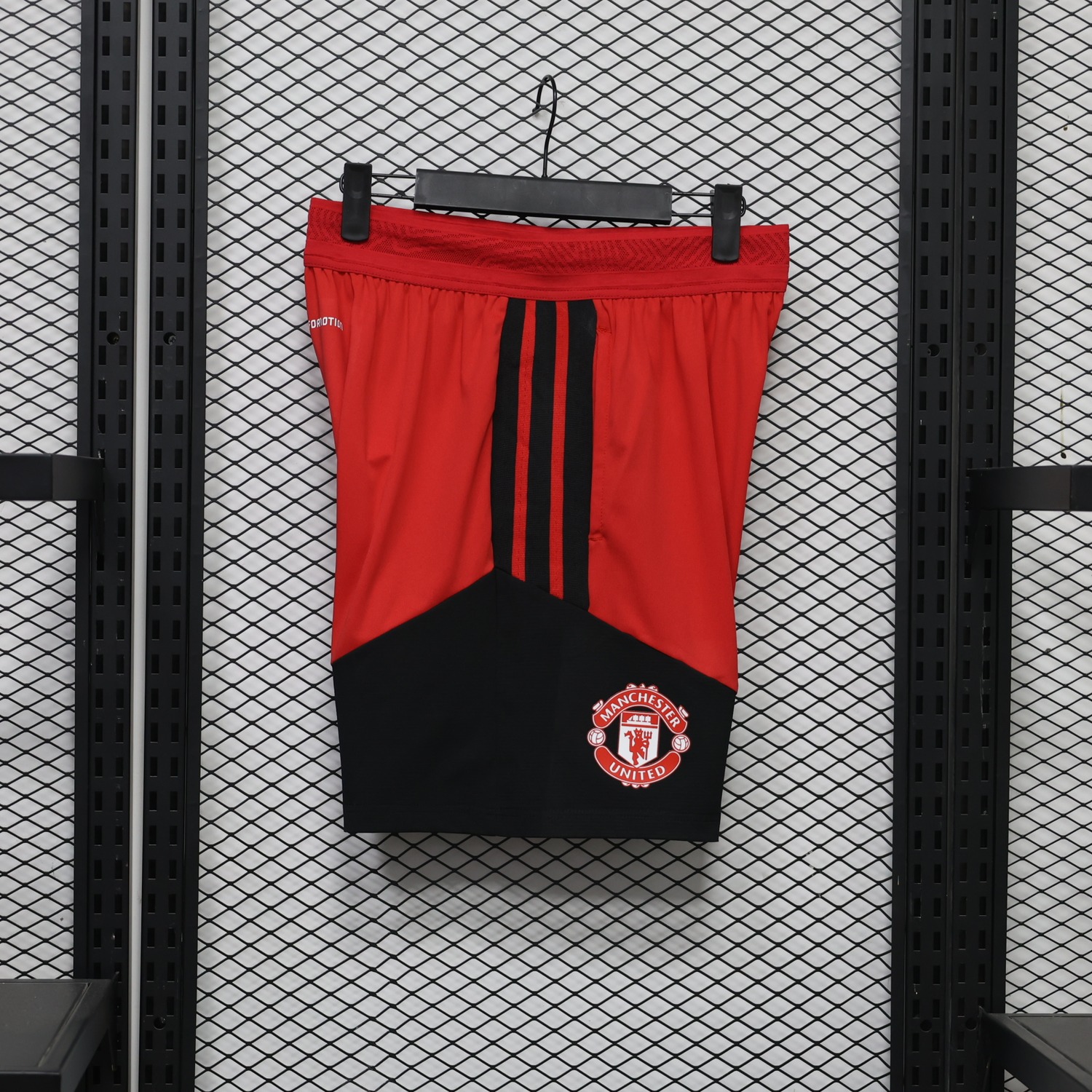 Manchester United 26-27 Red Black Shorts - Player Version - JerseysGala