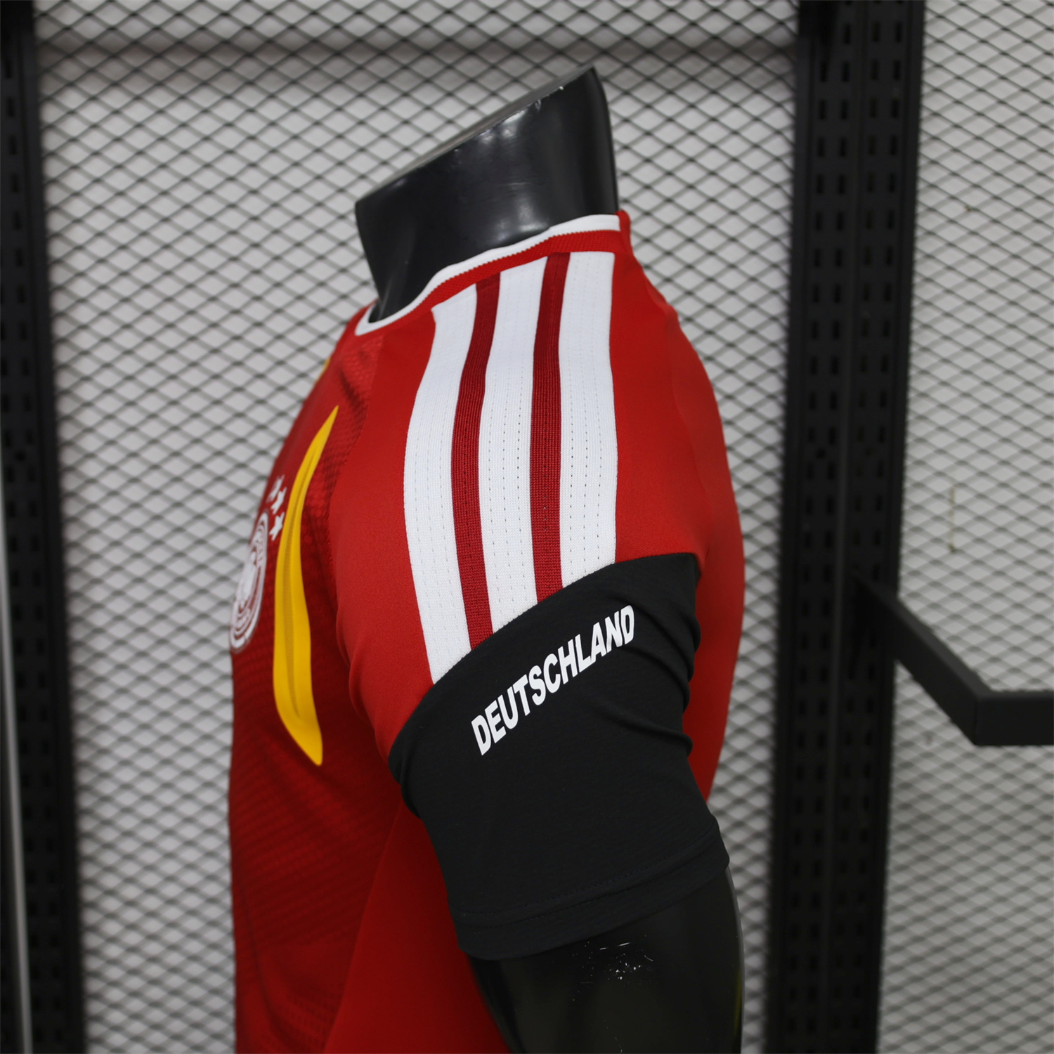 Germany 2026 Red Short-Sleeve Training Jersey - Player Version - JerseysGala