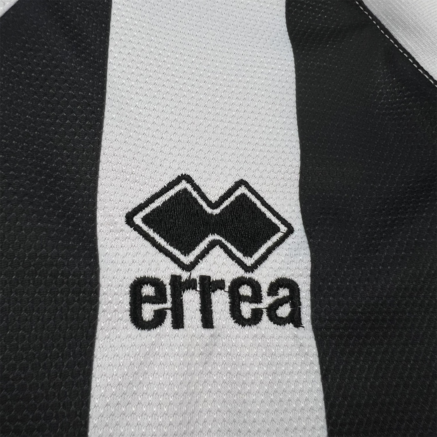 CD Castellón 25-26 Retro Style Special Jersey - Fans Version - JerseysGala