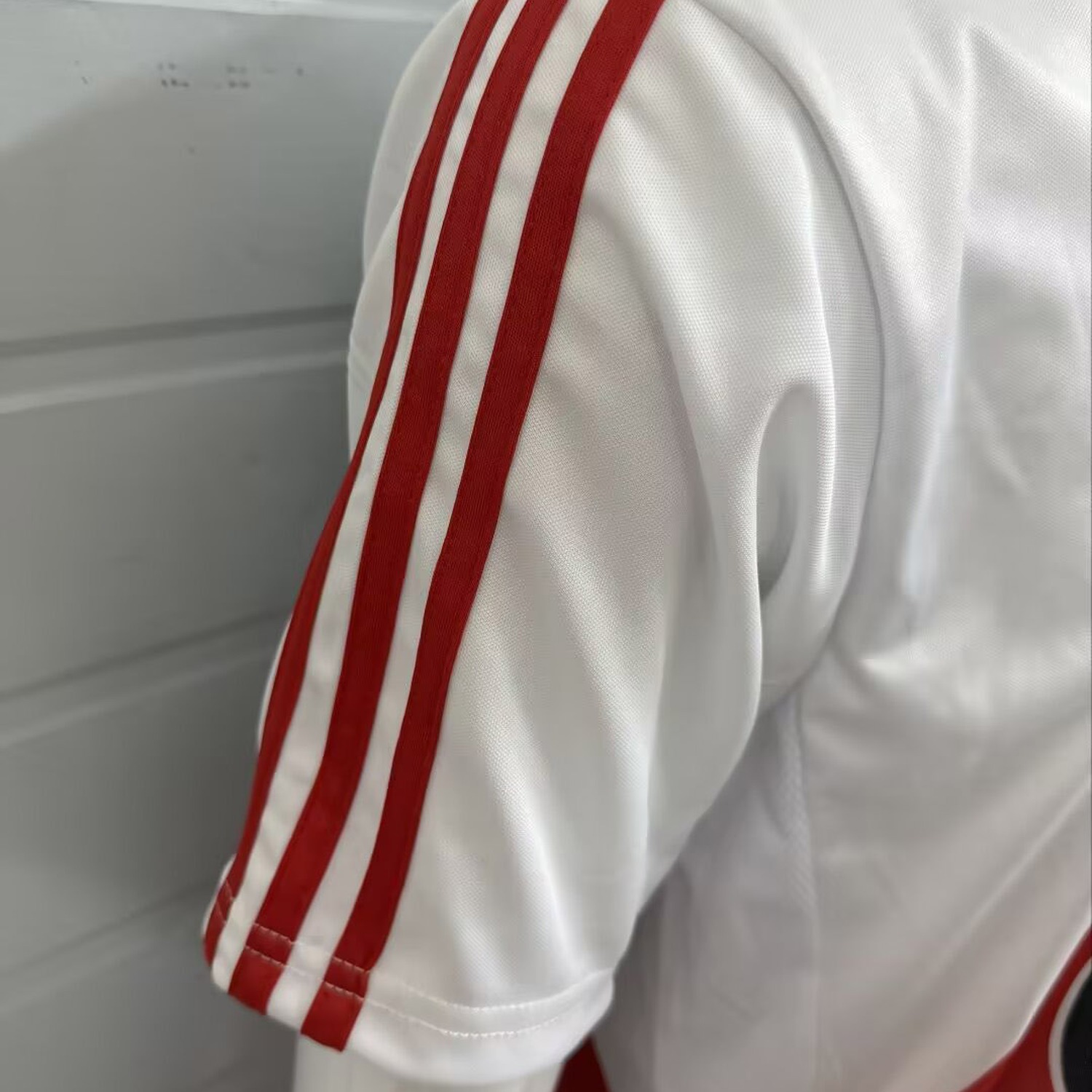 Retro River Plate 2001-02 Centenary Jersey - JerseysGala