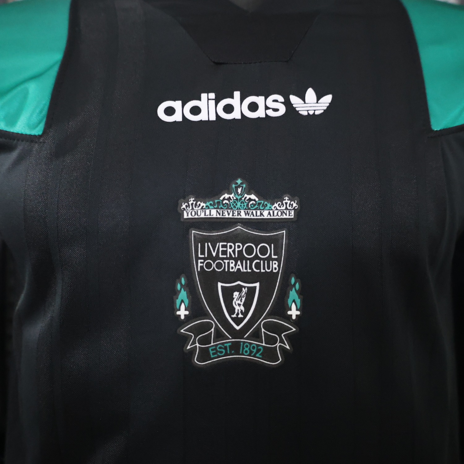 Liver.pool 26-27 Black Green Retro Style Casual Jersey - Player Version - JerseysGala