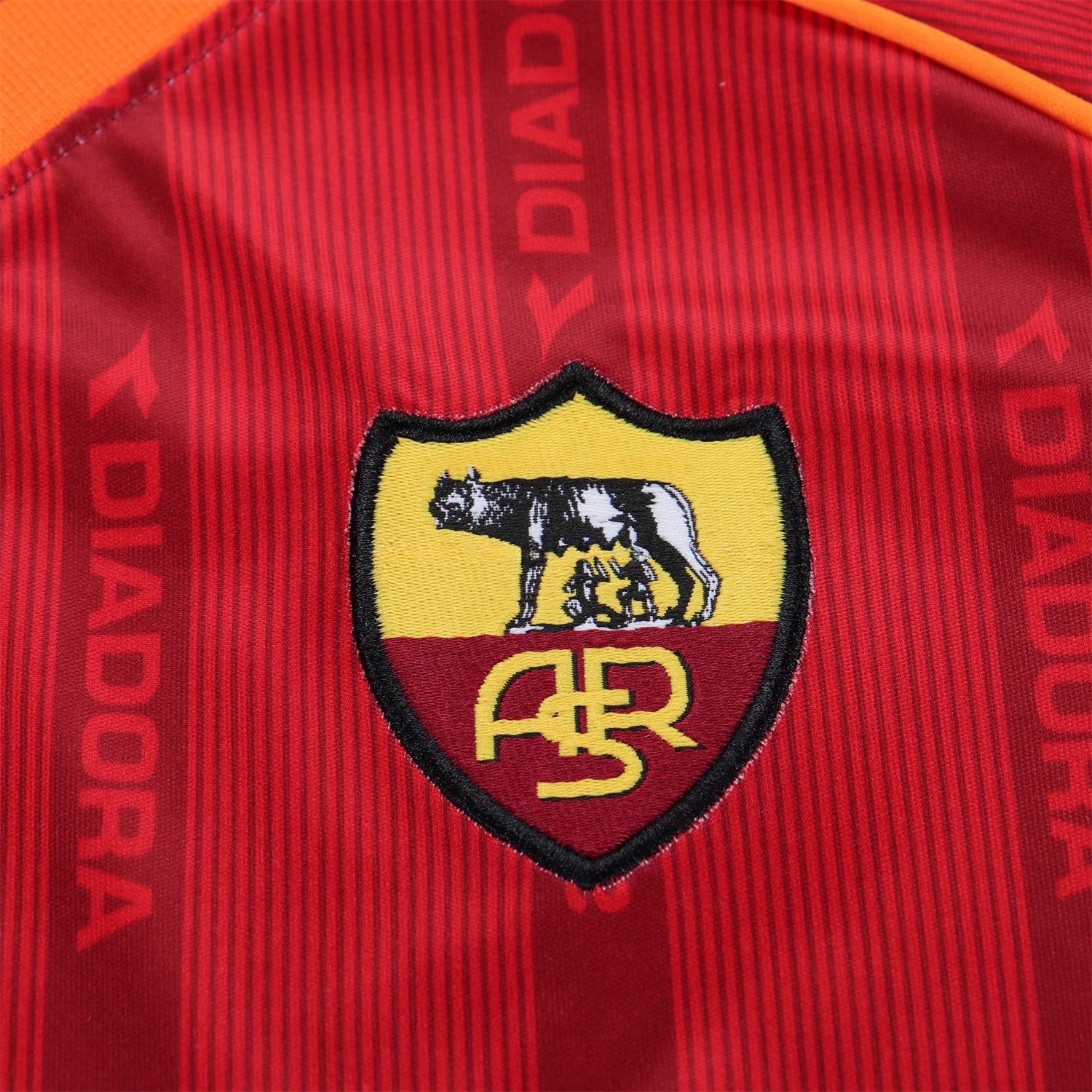 Retro Roma 1999-00 Home Kids Kit - JerseysGala