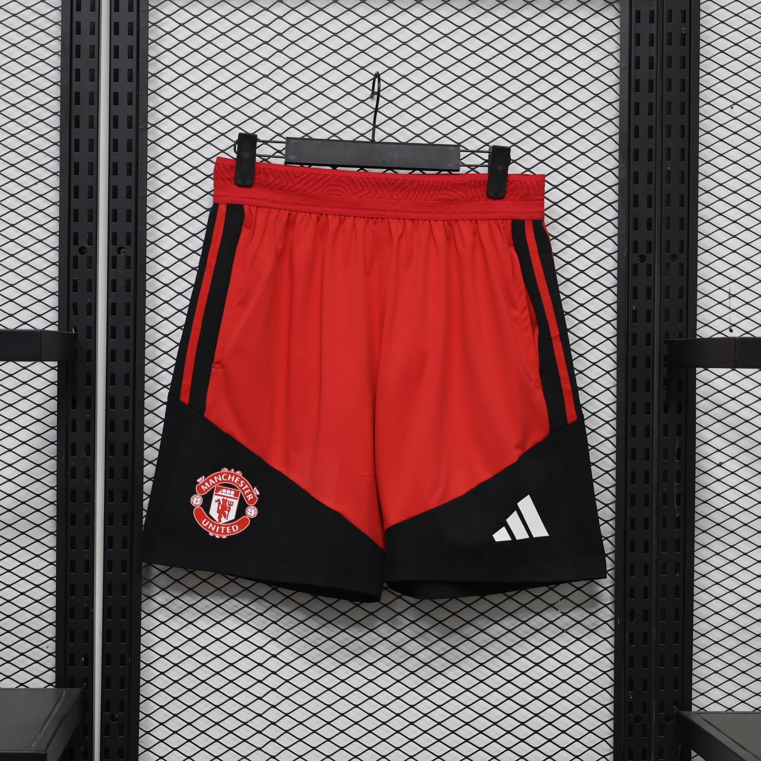 Manchester United 26-27 Red Black Shorts - Player Version - JerseysGala