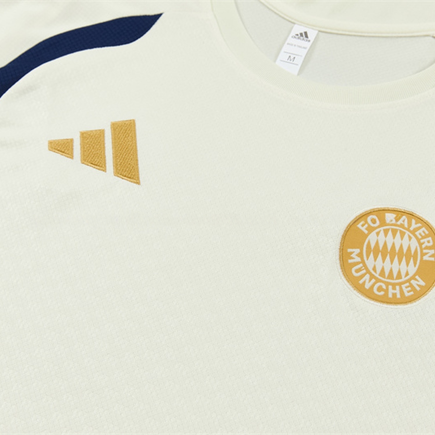 Bayern Munich 26-27 Kids Short-Sleeve Training Set - Cream Top & Deep Blue Shorts - JerseysGala