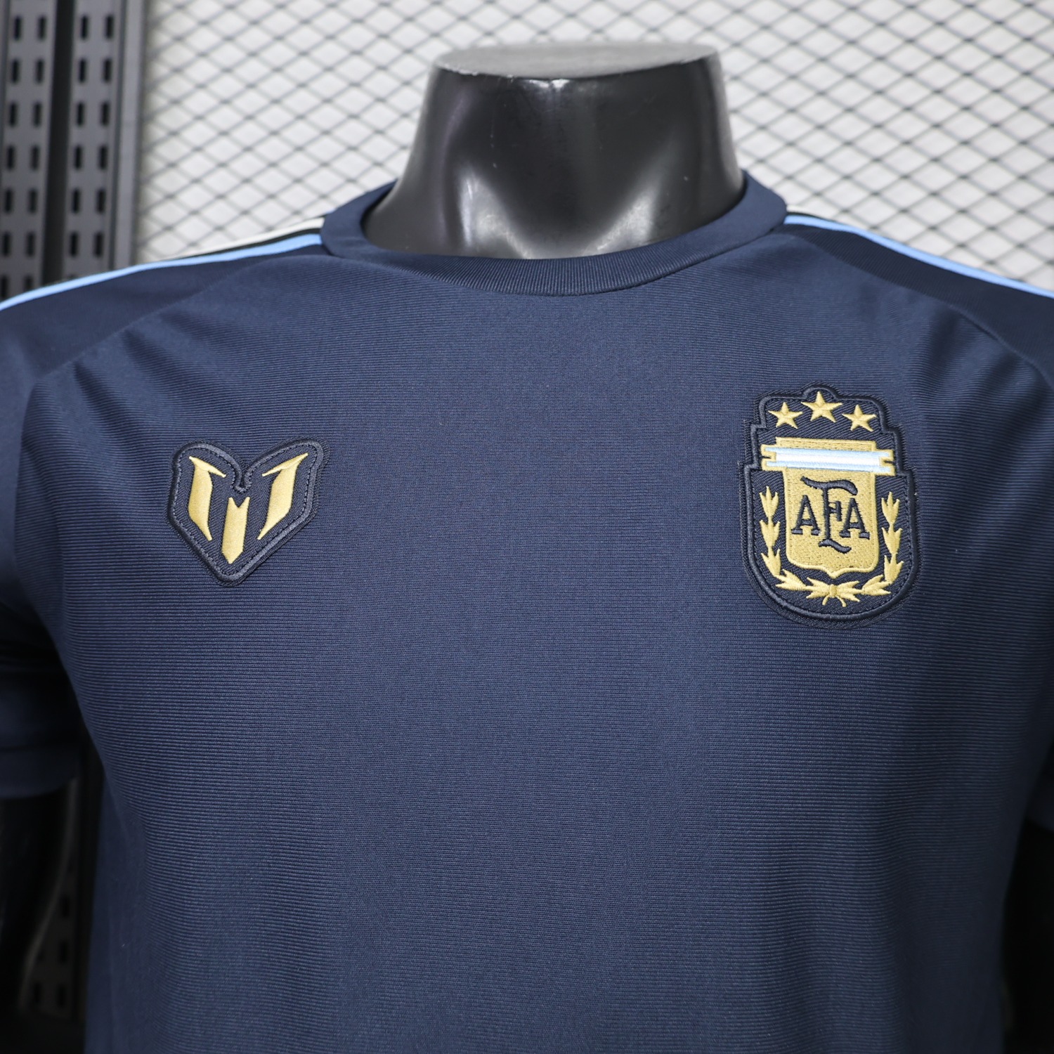 Argentina 2026 Messi Tribute Navy Blue Retro Style Casual Jersey - Player Version - JerseysGala