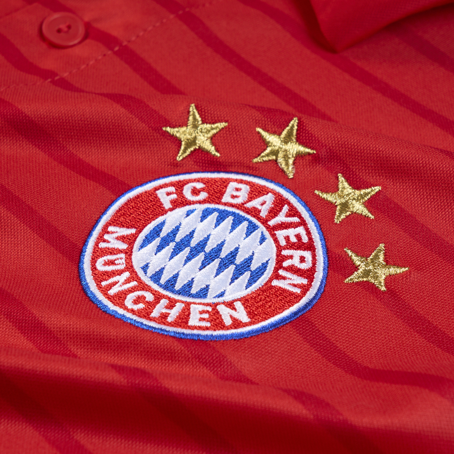 Retro Bayern Munich 2016-17 Home Jersey - JerseysGala