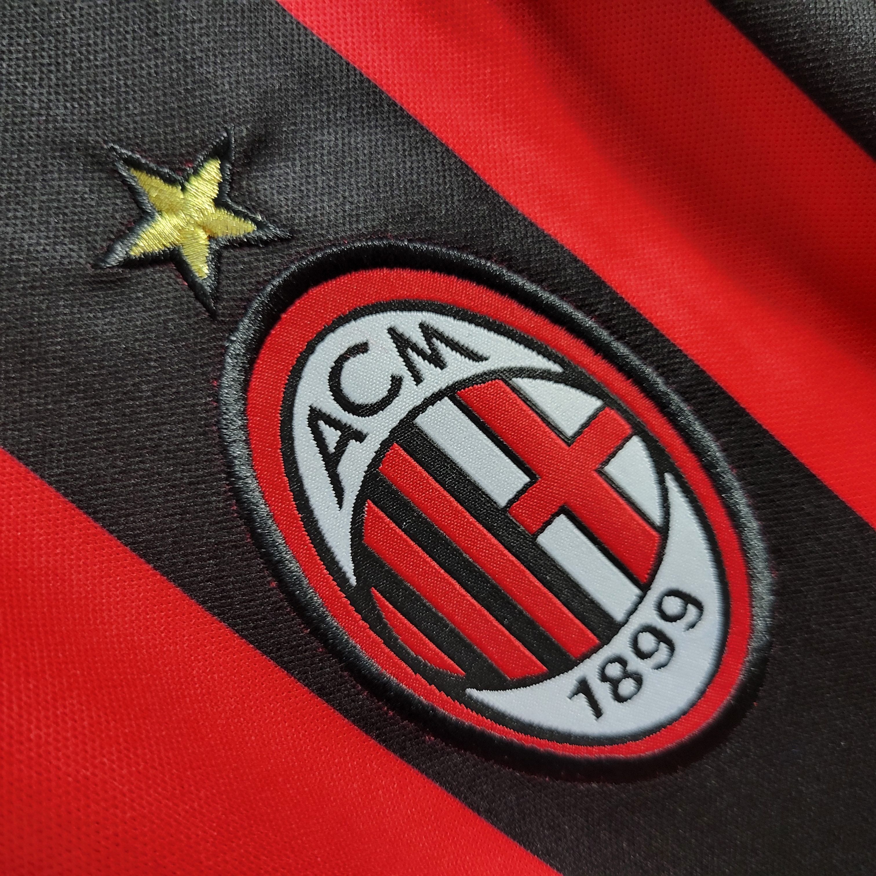 Retro AC Milan 06-07 Home Stadium Jersey - JerseysGala