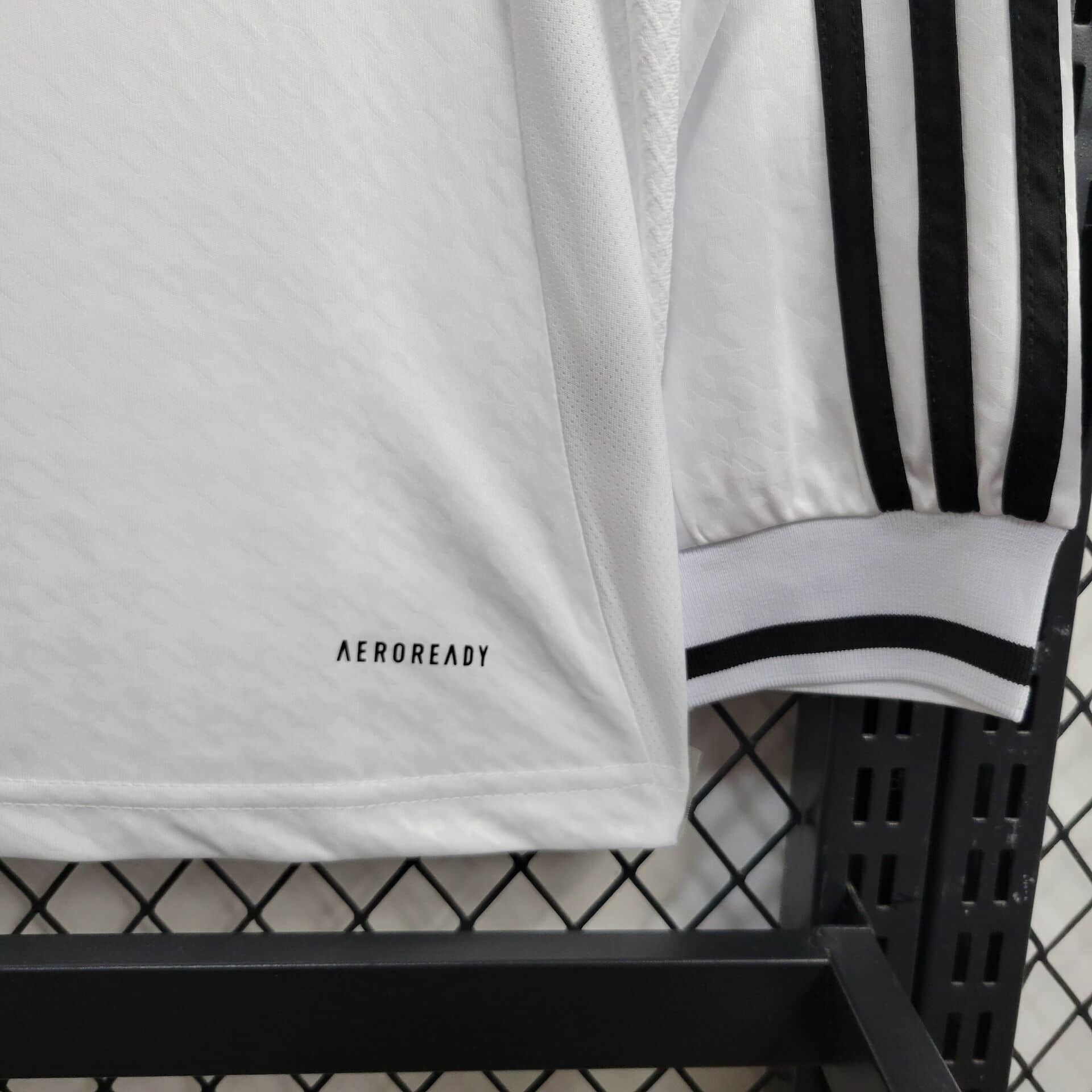 Real Madrid 24-25 Home Long Sleeve Jersey - Fans Version - JerseysGala
