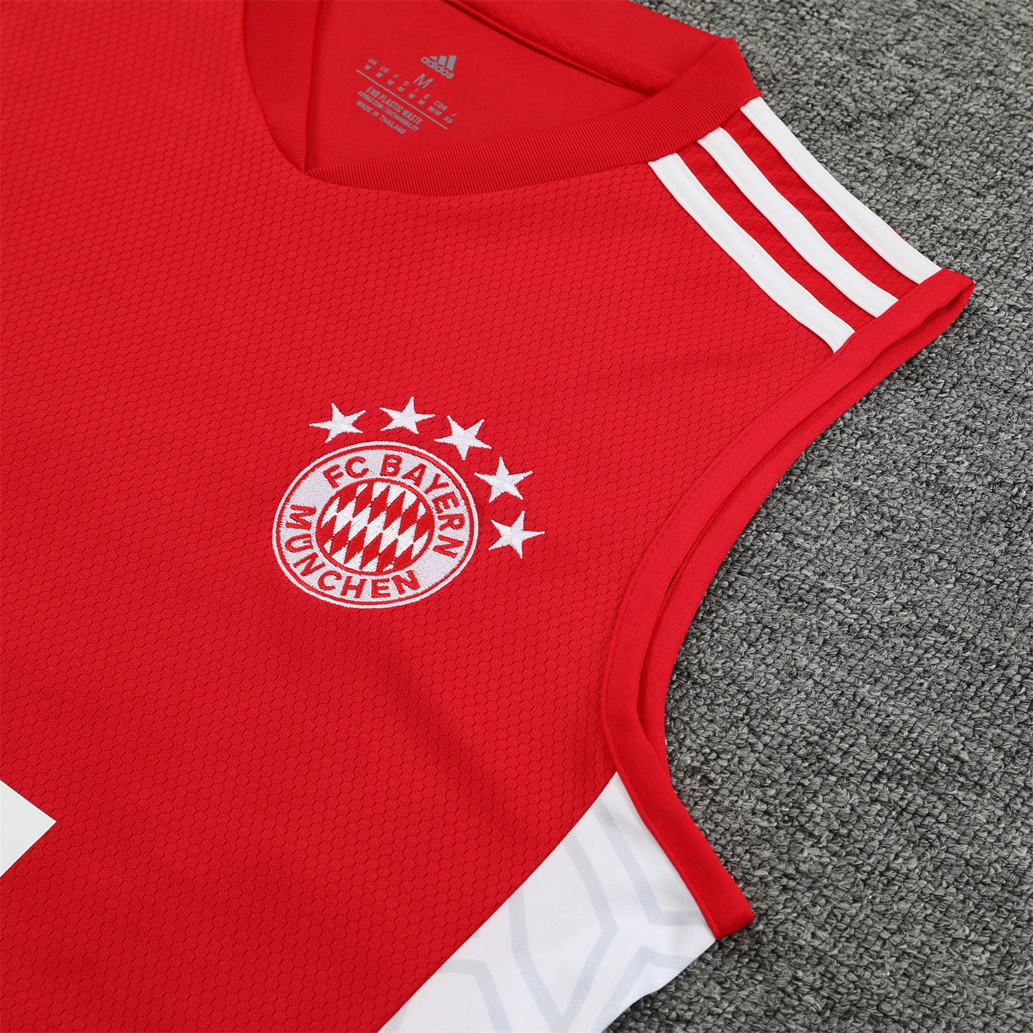 Bayern Munich 23-24 Red Training Vest Suit - JerseysGala