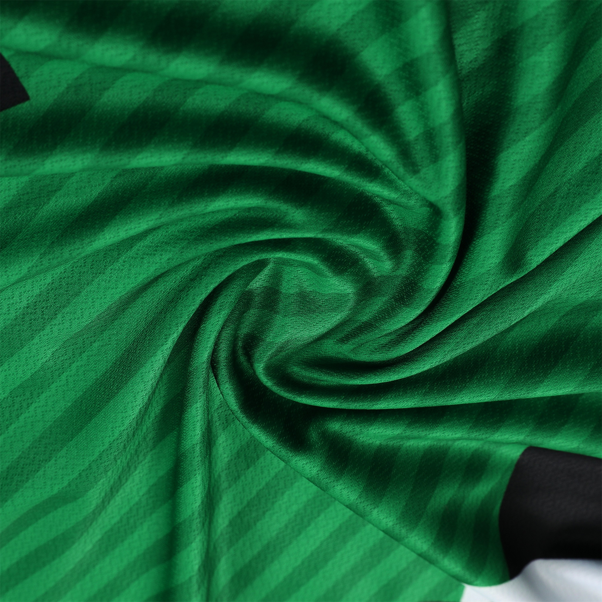 Celtic 23-24 Short-Sleeve Training Set - Green - JerseysGala