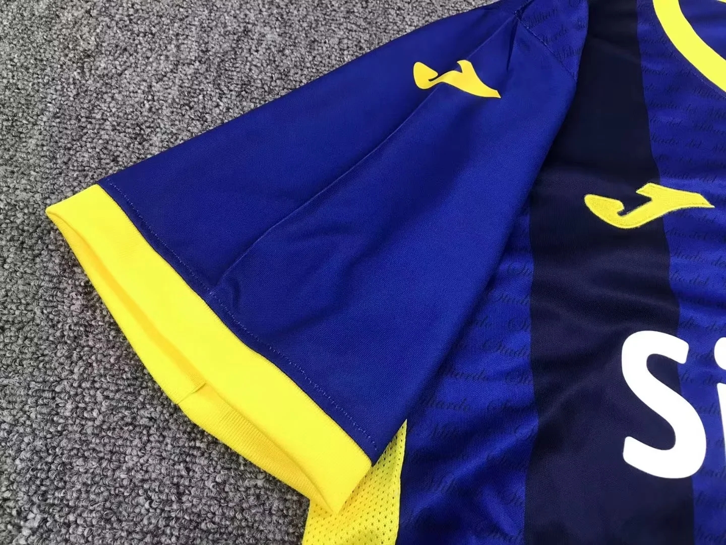 Hellas Verona 23-24 Home Stadium Jersey - Fans Version - JerseysGala