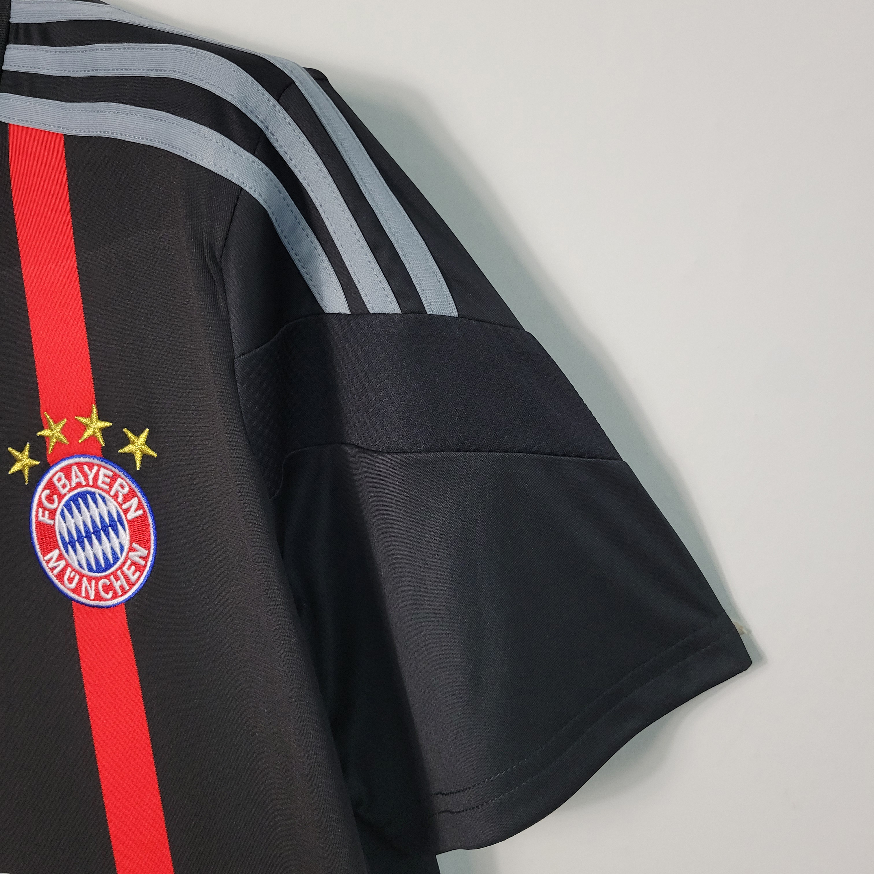 Retro Bayern Munich 14-15 Third Jersey - JerseysGala