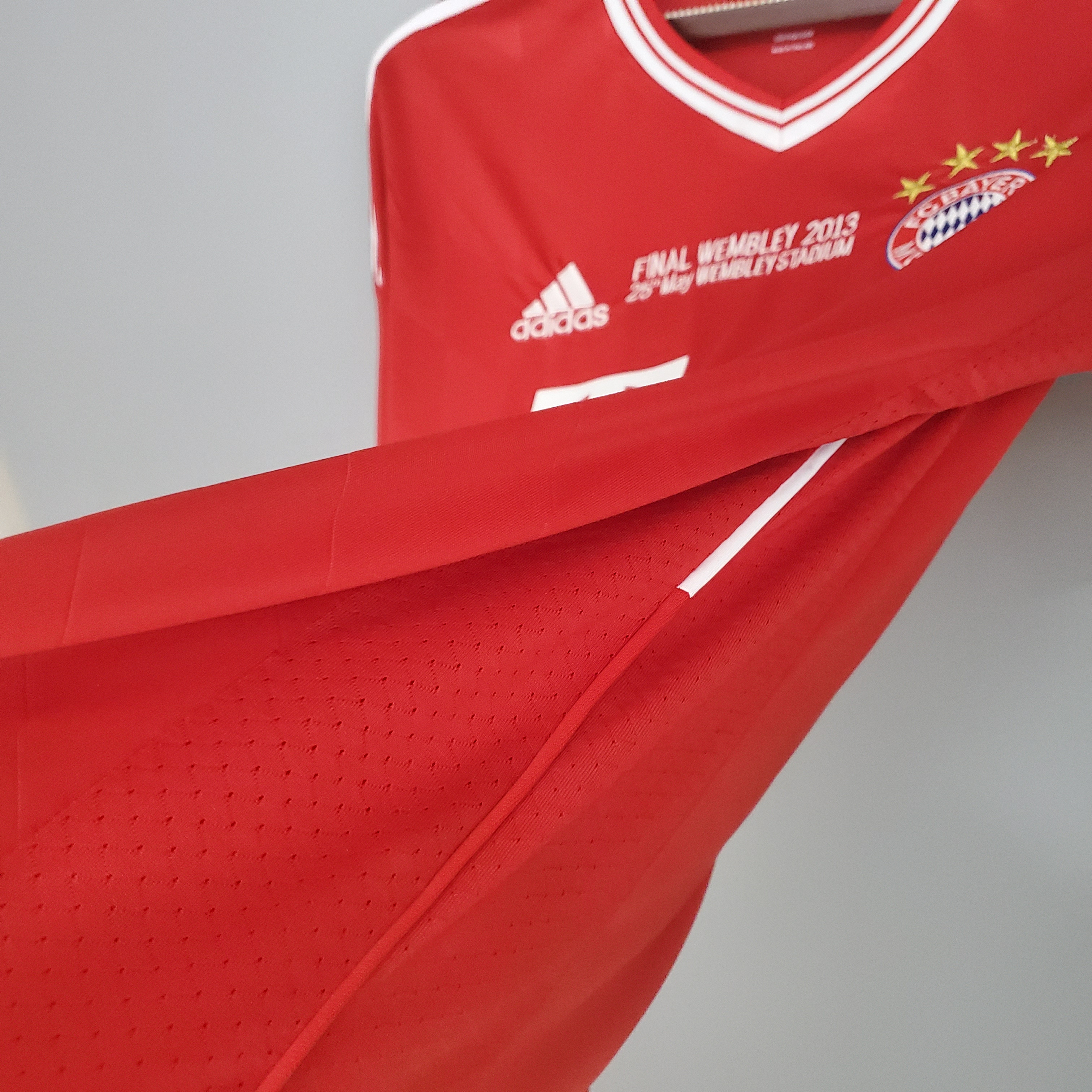 Retro Bayern Munich 13-14 Champions League Final Home Stadium Jersey - JerseysGala
