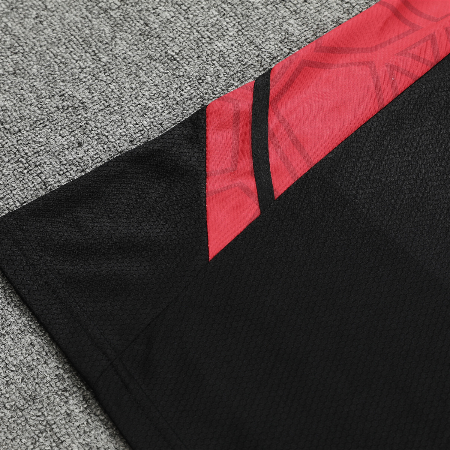 Bayern Munich 23-24 Black & Red Training Vest Suit - JerseysGala