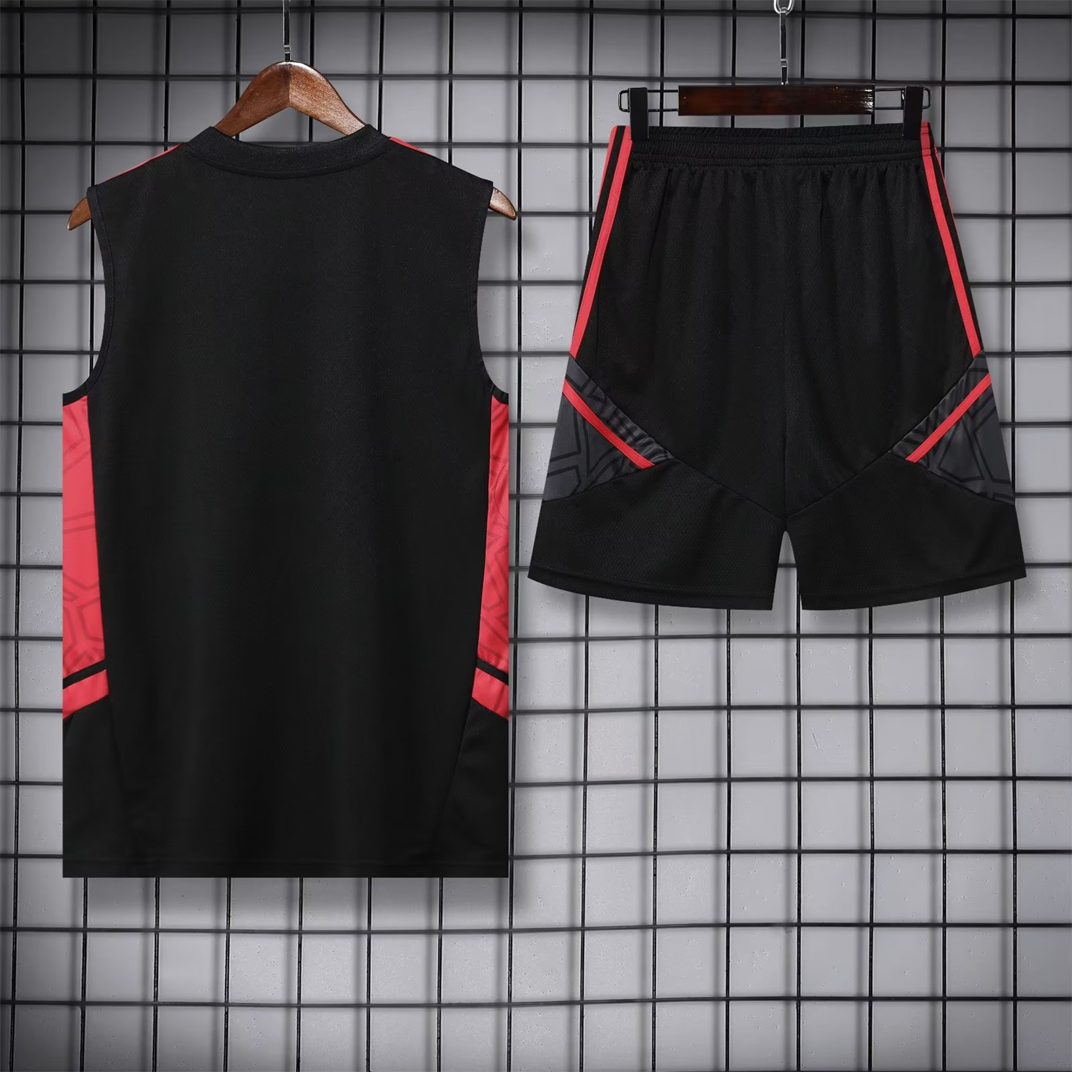 Bayern Munich 23-24 Black & Red Training Vest Suit - JerseysGala