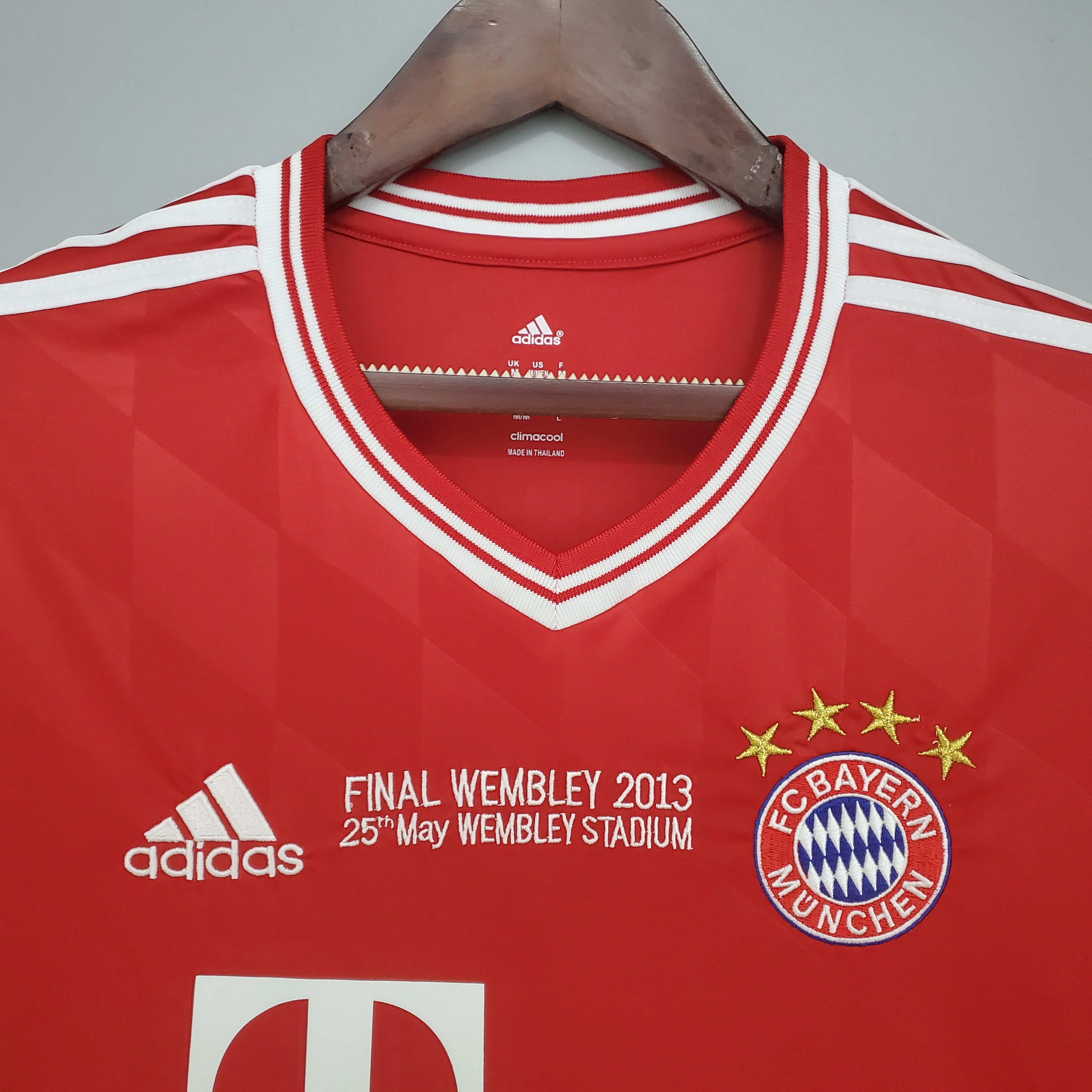 Retro Bayern Munich 13-14 Champions League Final Home Stadium Jersey - JerseysGala