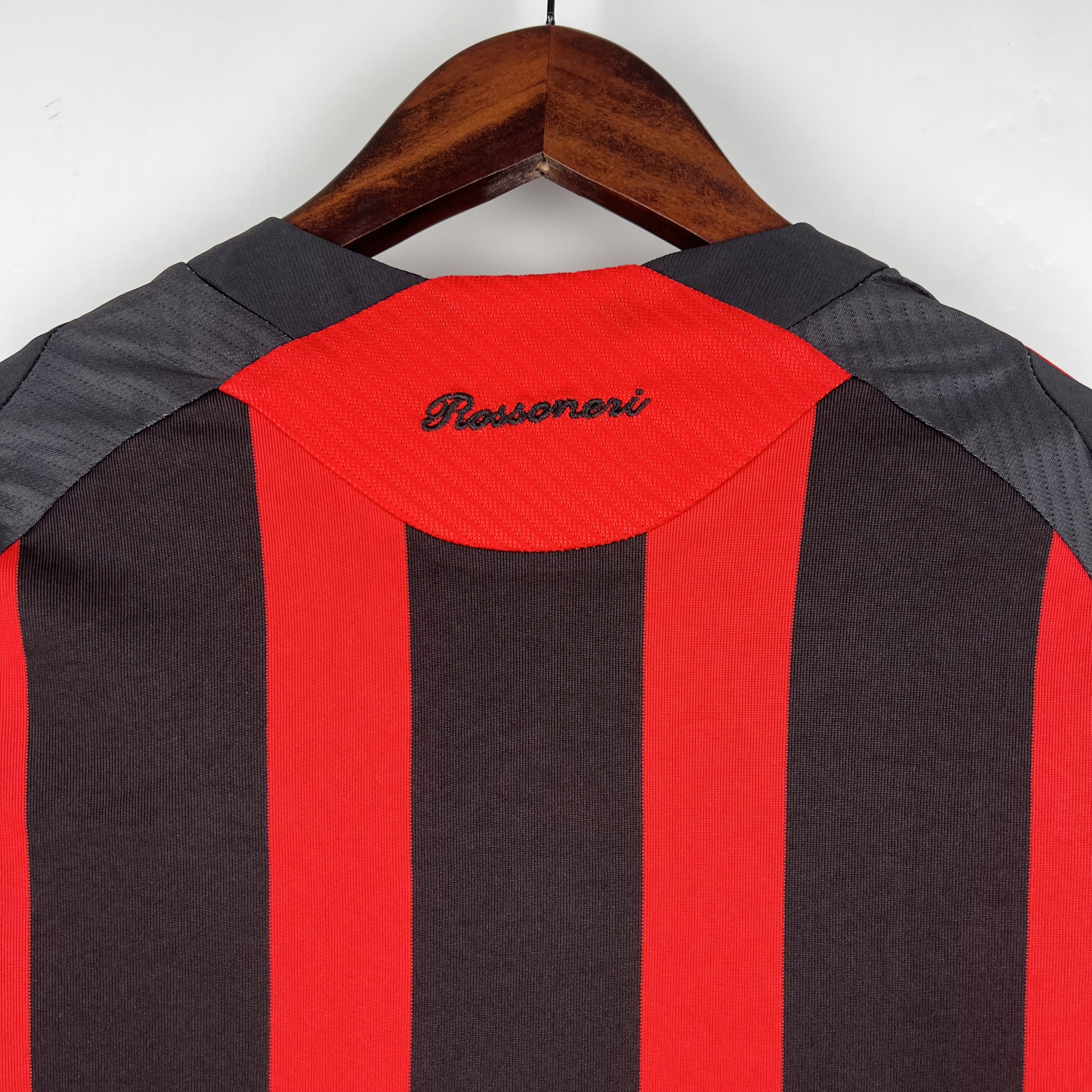 Retro AC Milan 2008-09 Home Stadium Jersey - JerseysGala