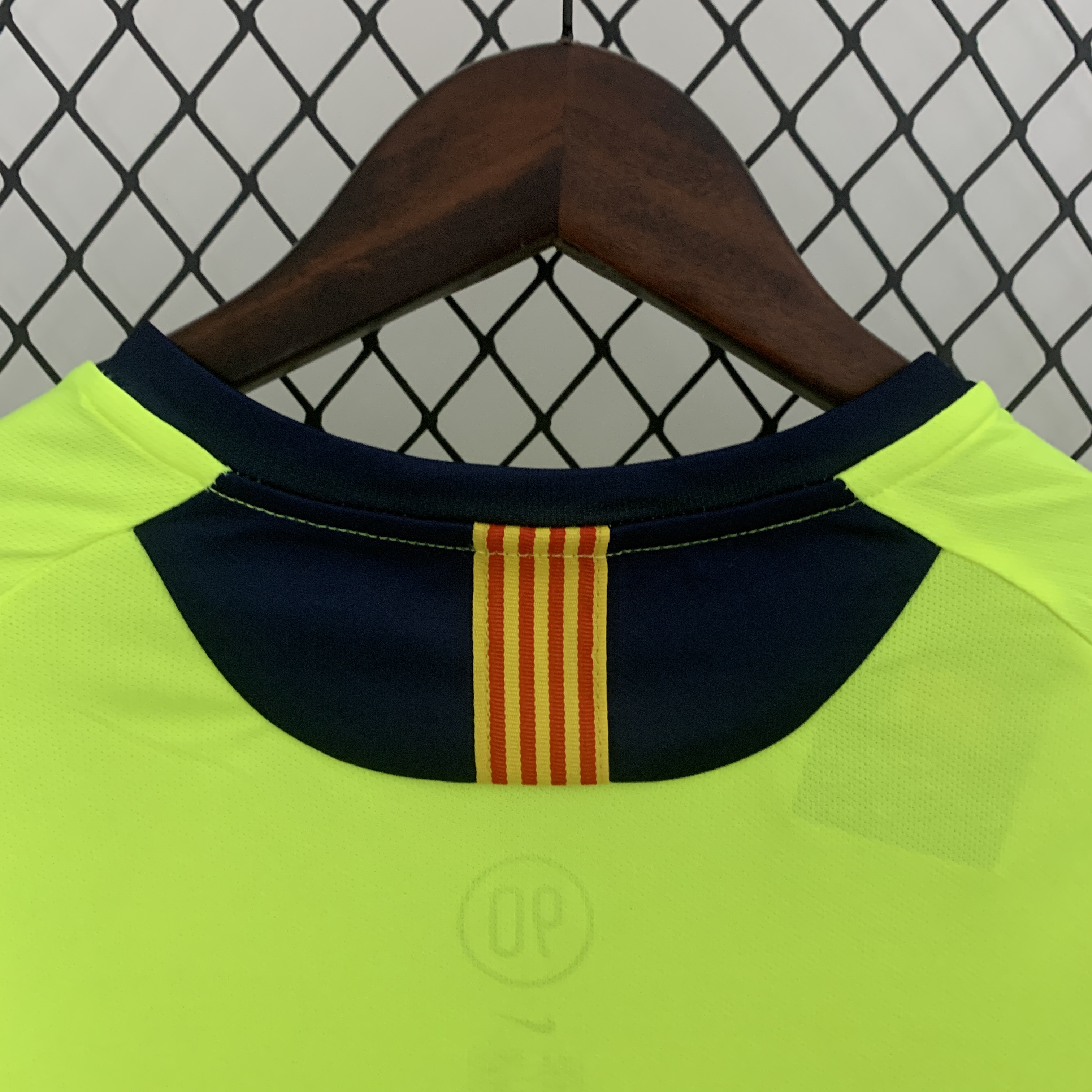 B.A.R.S.A Retro 05-06 Away Stadium Long Sleeve Jersey - JerseysGala