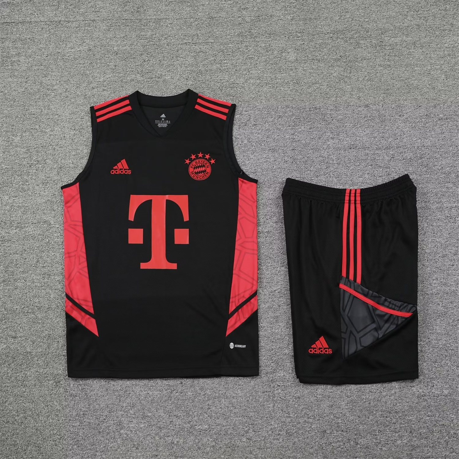 Bayern Munich 23-24 Black & Red Training Vest Suit - JerseysGala