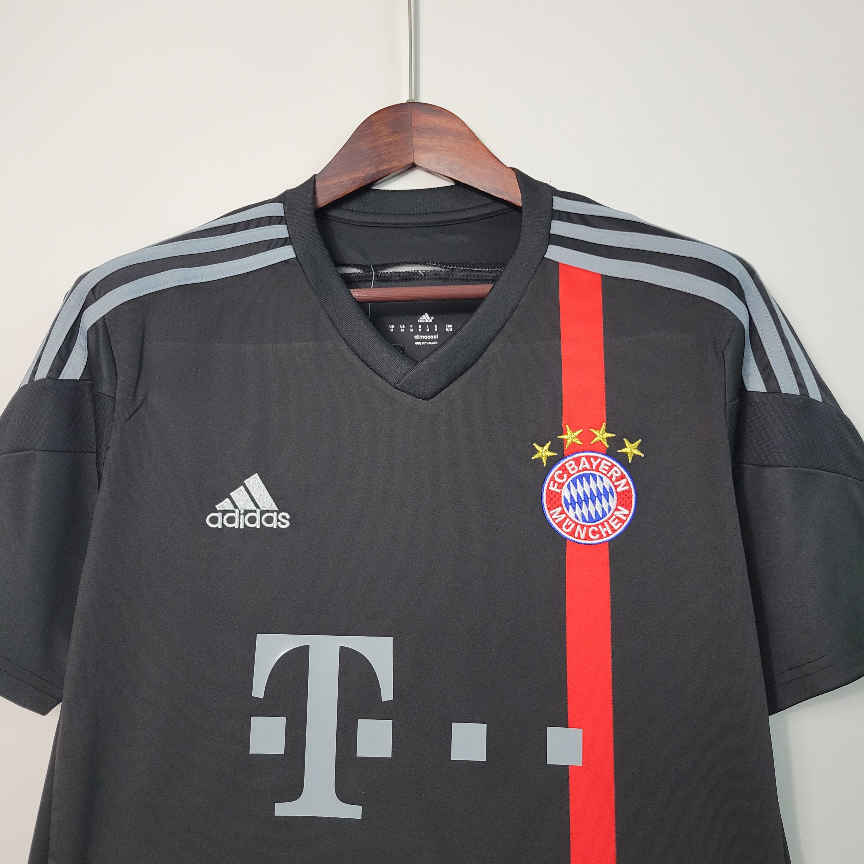 Retro Bayern Munich 14-15 Third Jersey - JerseysGala