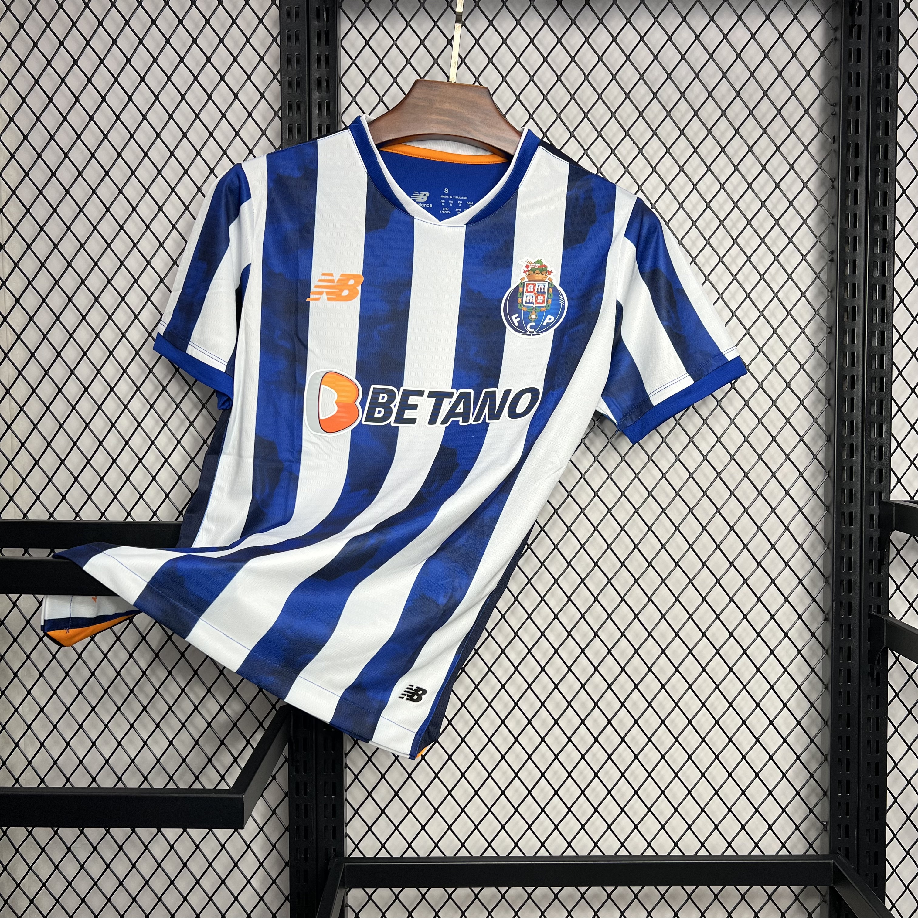 Porto 24-25 Home Stadium Jersey - Fans Version - JerseysGala