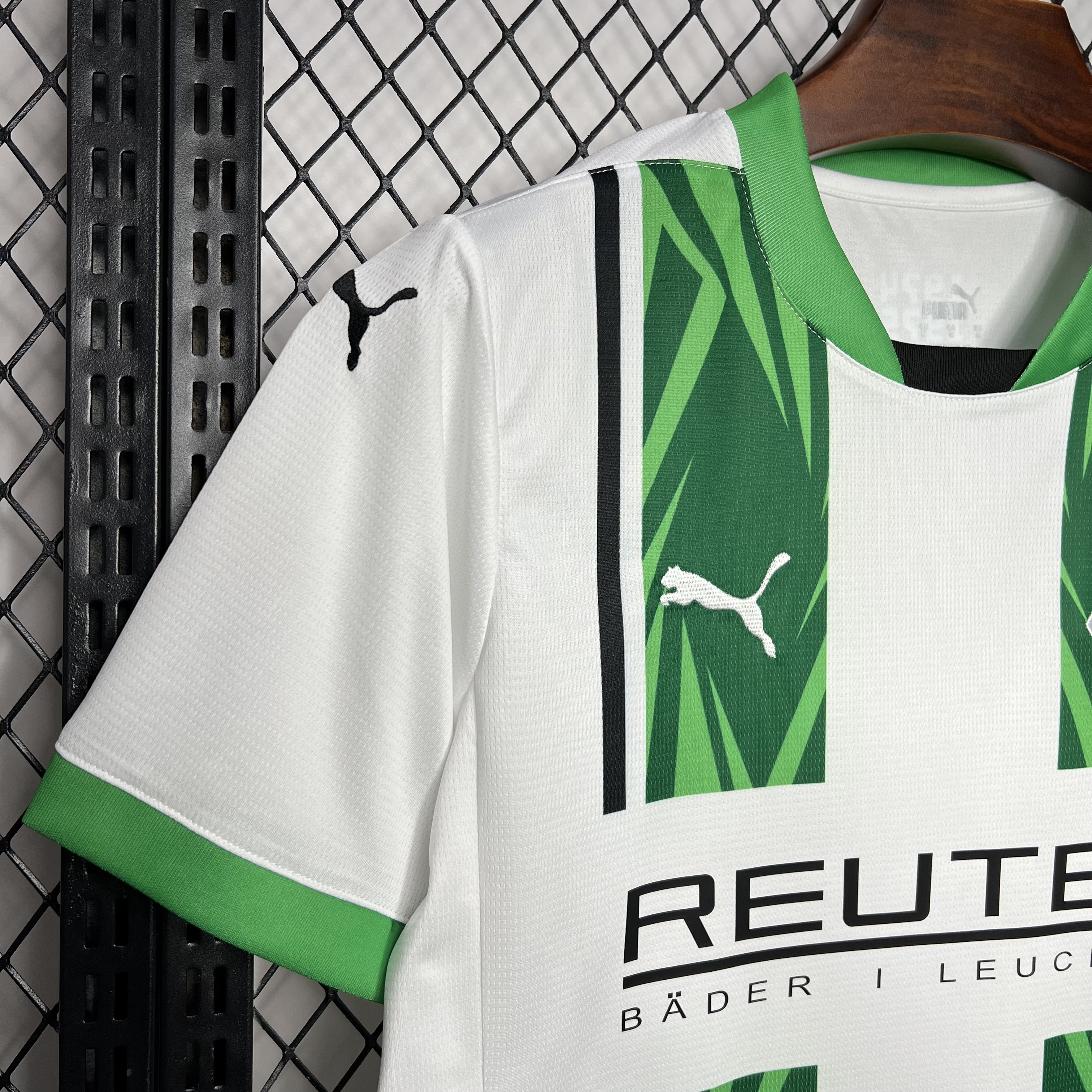 Borussia Mönchengladbach 24-25 Home Stadium Jersey - Fans Version - JerseysGala
