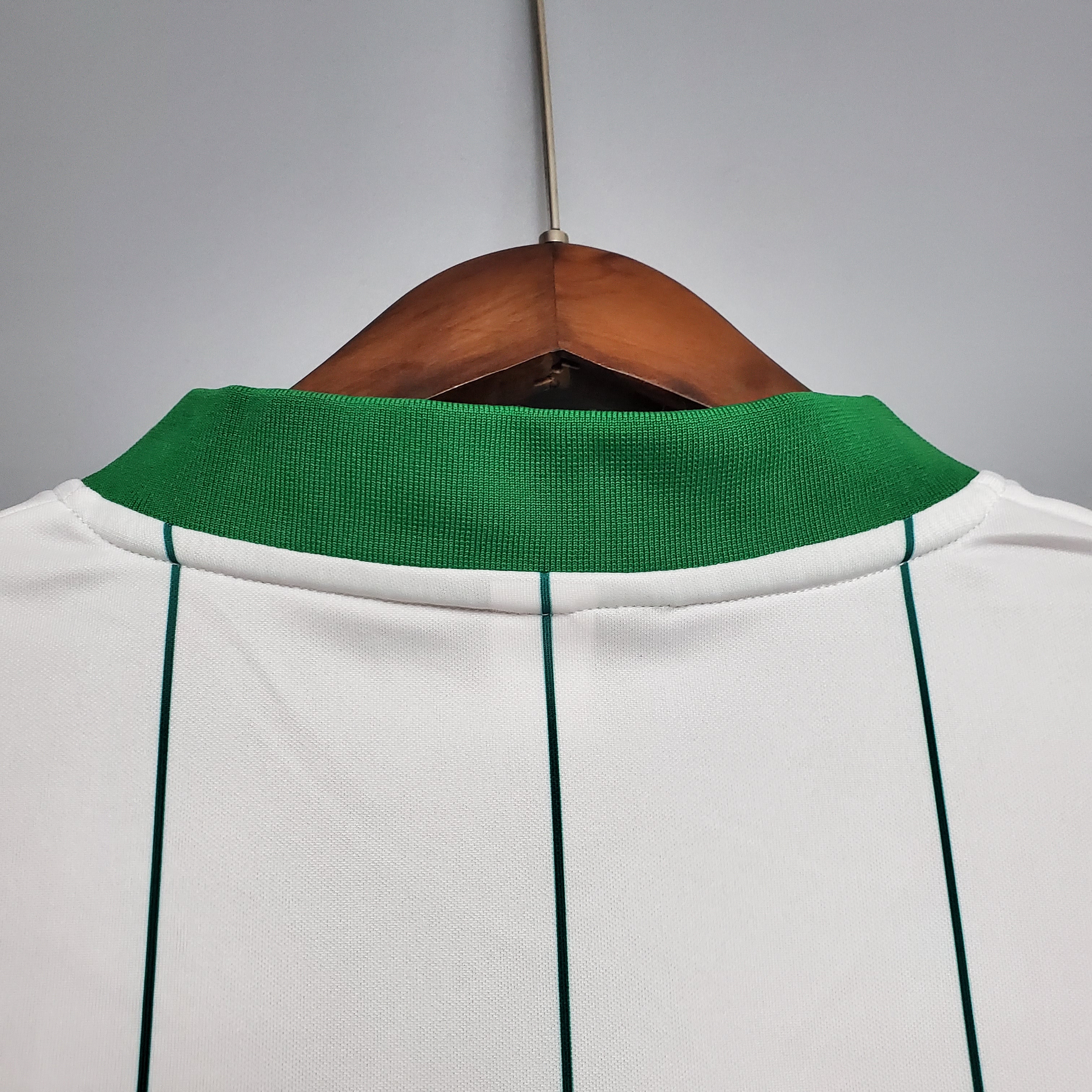 Retro Celtic 1982-83 Away Stadium Jersey - JerseysGala