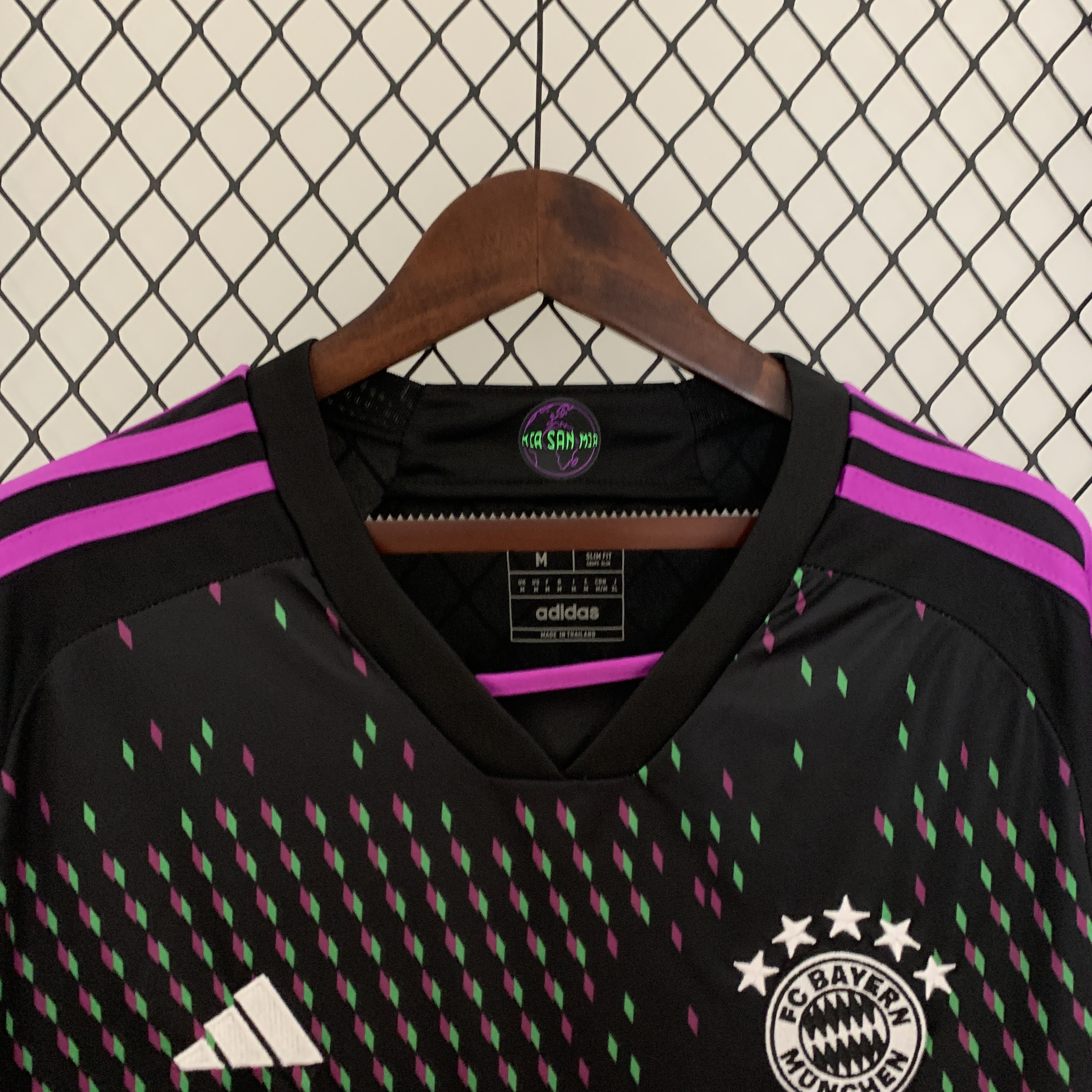 Bayern Munich 23-24 Away Long Sleeve Jersey - Fans Version - JerseysGala