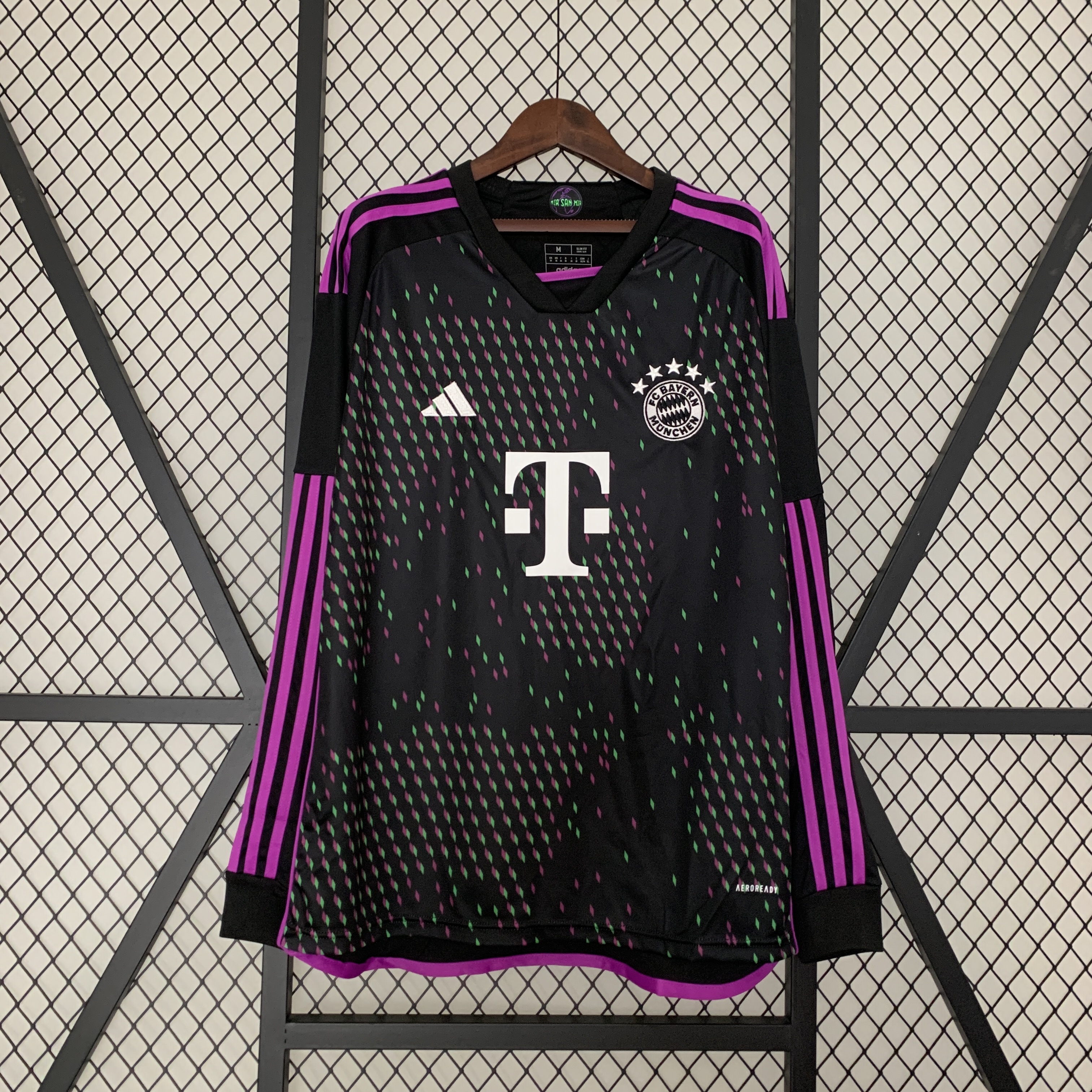 Bayern Munich 23-24 Away Long Sleeve Jersey - Fans Version - JerseysGala