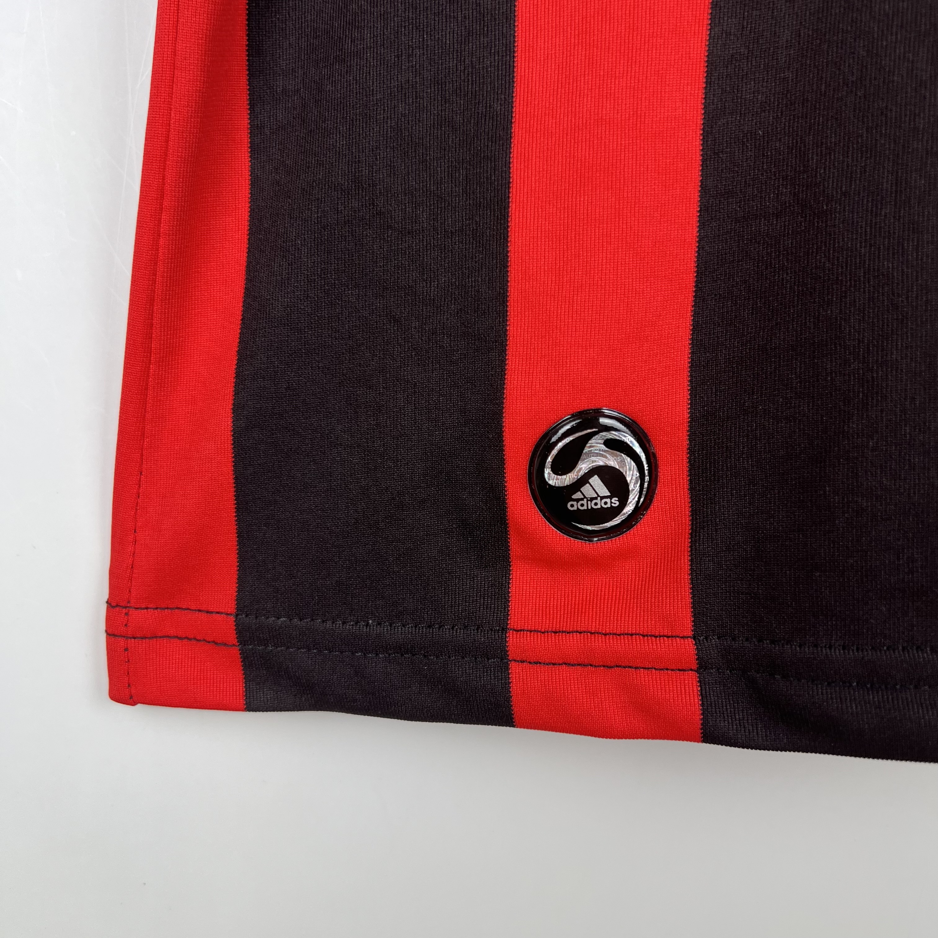 Retro AC Milan 2008-09 Home Stadium Jersey - JerseysGala