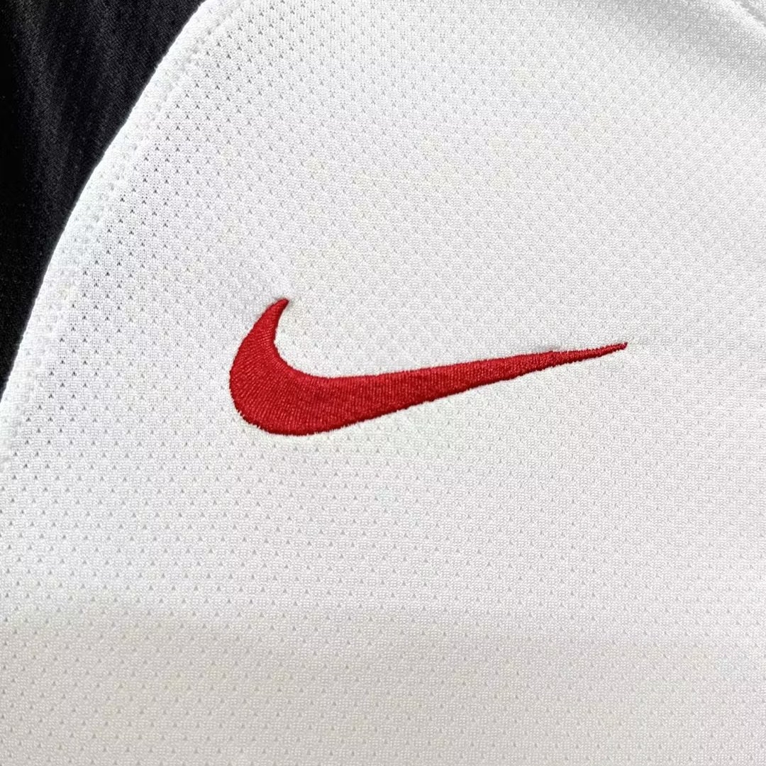 Manchester United Retro 10-11 Away Jersey - Champions League Final Version - JerseysGala