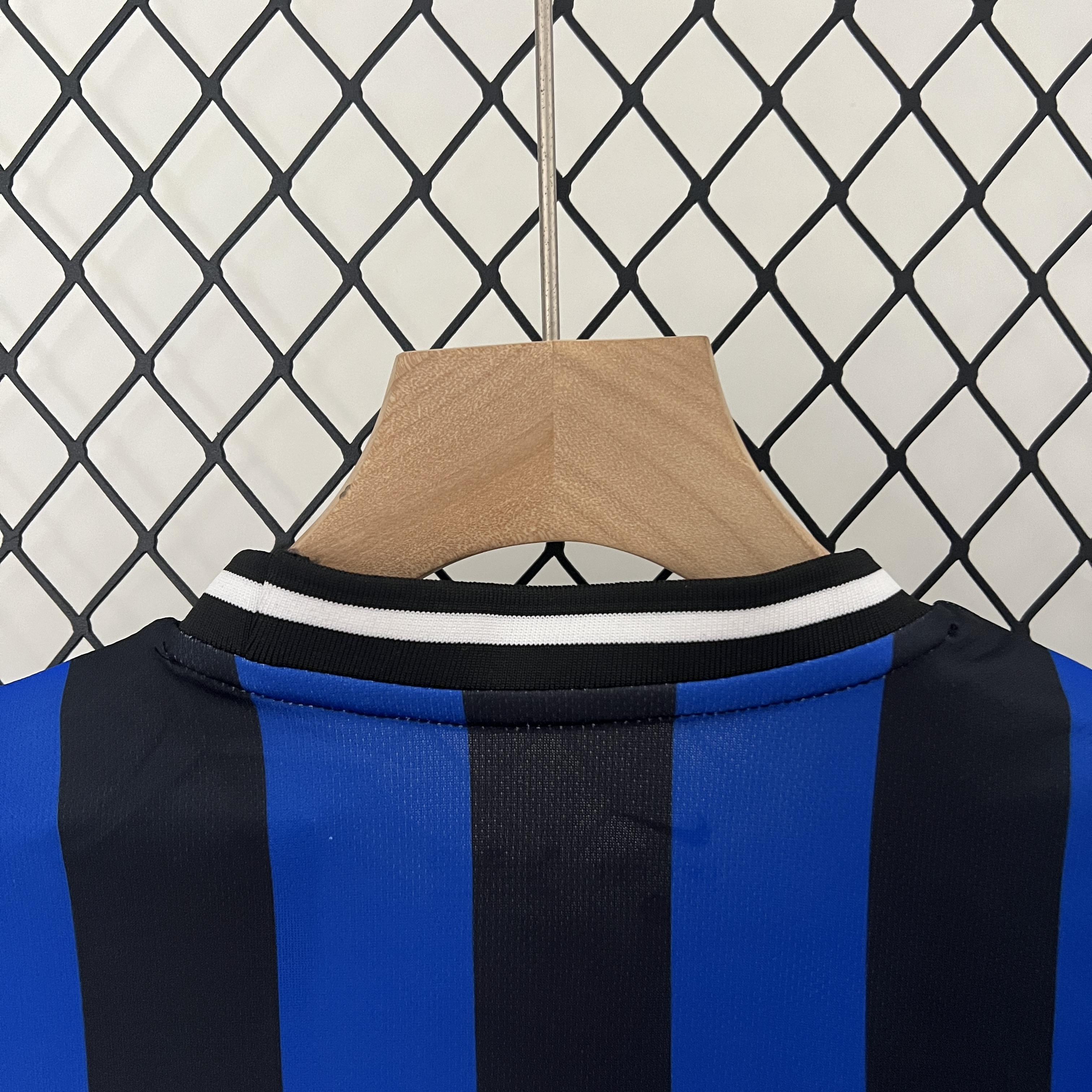 Retro Inter Milan 09-10 Home Stadium Kids Kit - JerseysGala