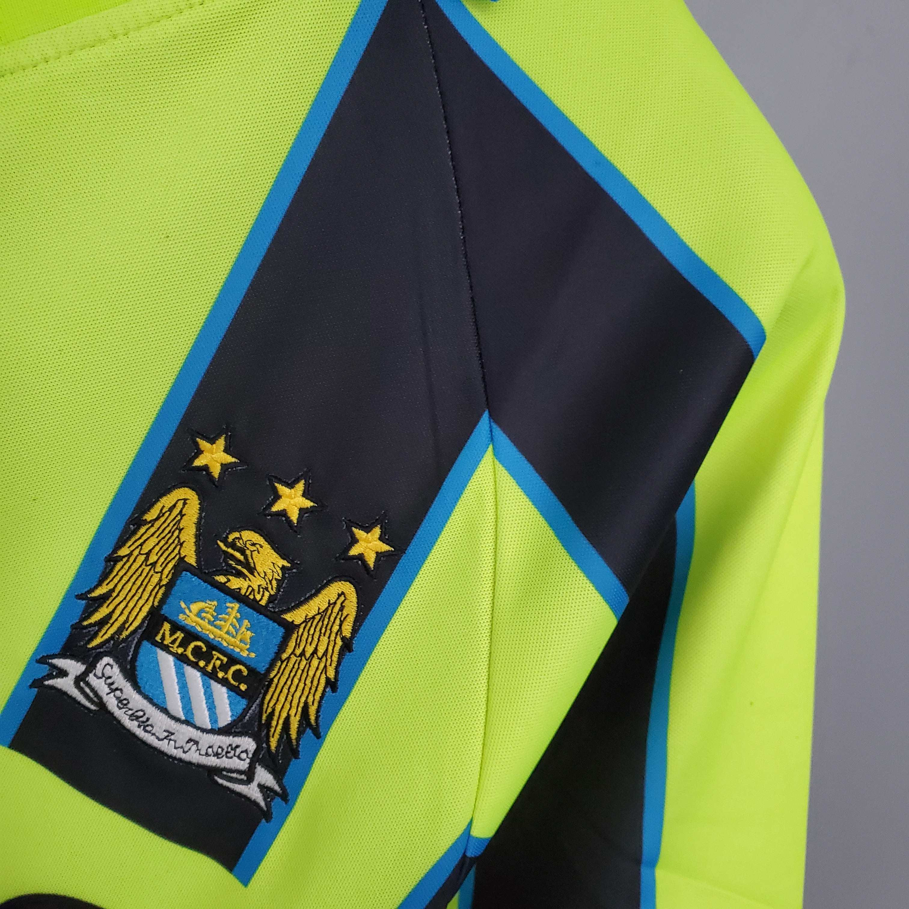 Retro Manchester City 1998-99 Away Stadium Jersey - JerseysGala