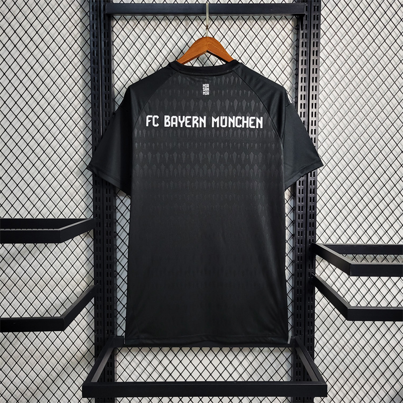 23-24 Bayern Munich Black Jersey Fans Jersey - Goalkeeper - JerseysGala