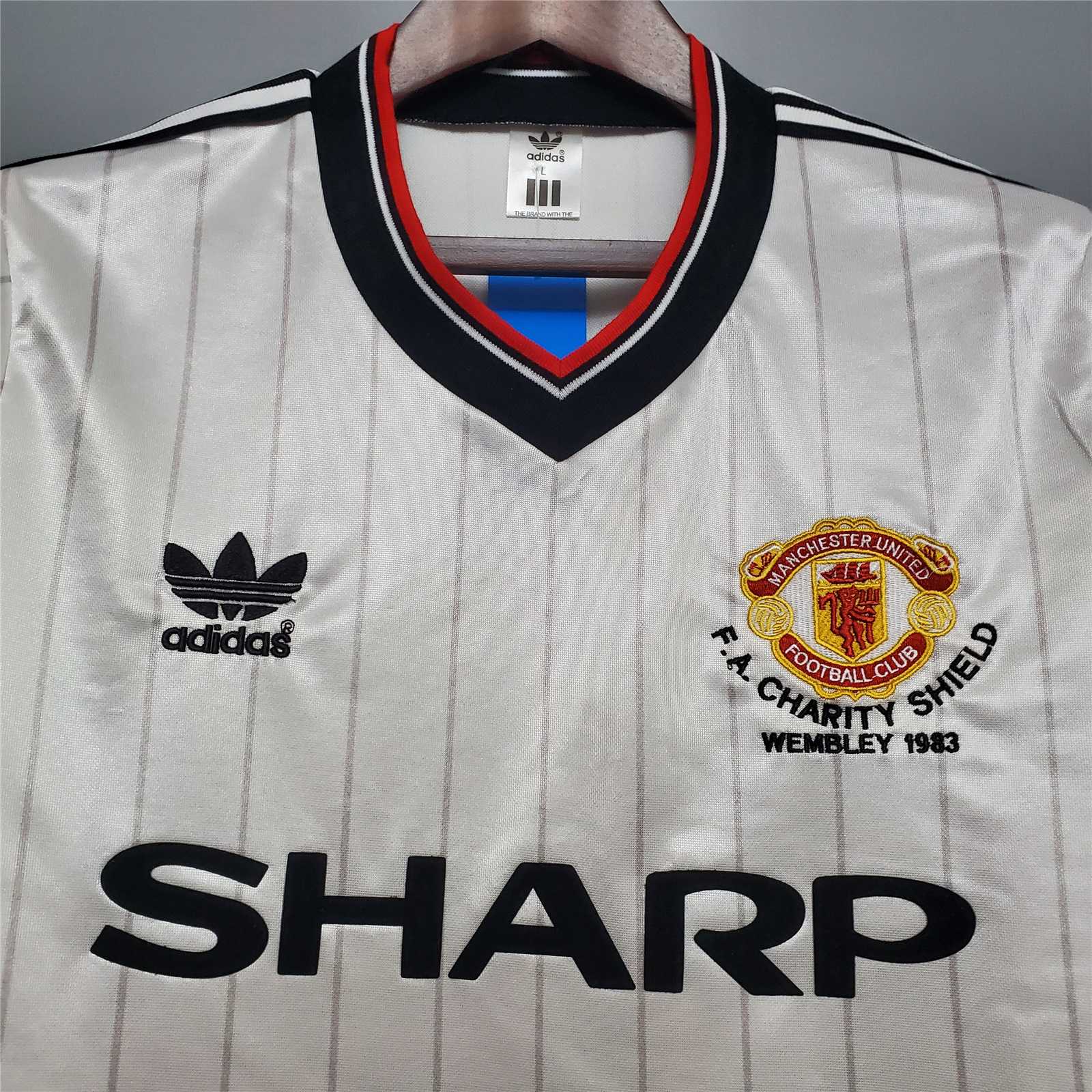 Manchester United Retro 82-83 Away Jersey - JerseysGala