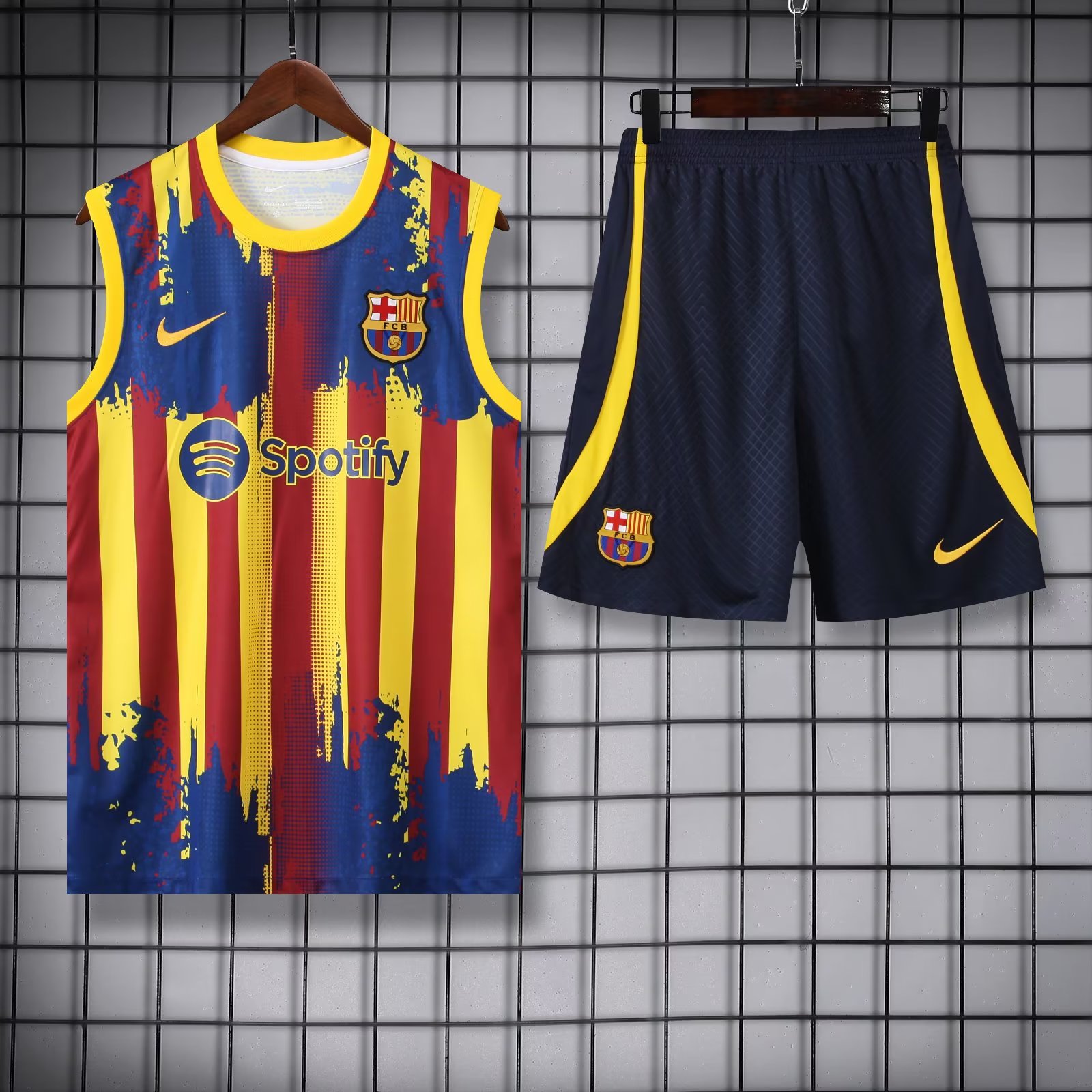 23-24 B.A.R.S.A Player Training Vest Set ( Vest + Shorts) - JerseysGala